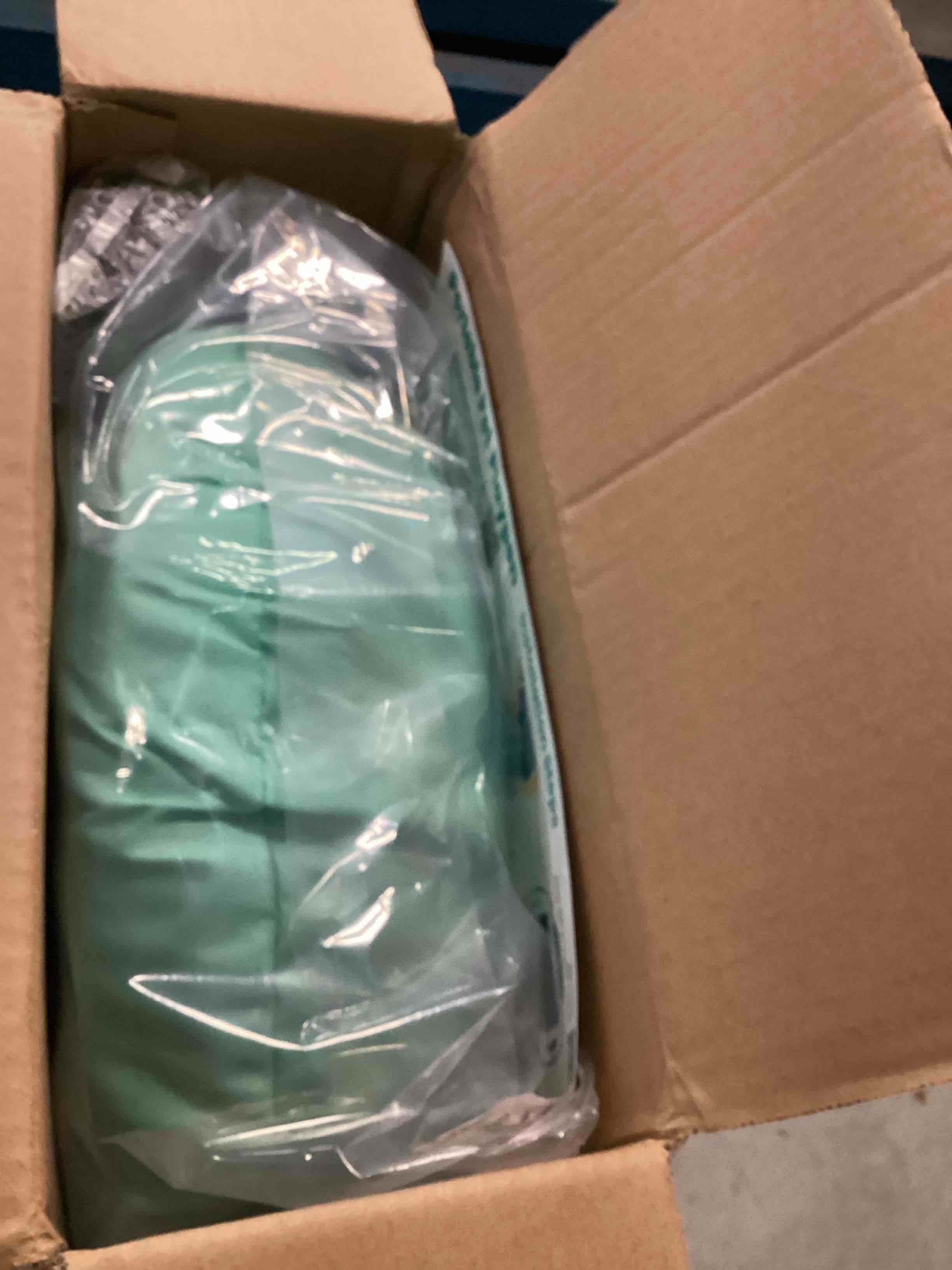 https://s3.amazonaws.com/lotting-images-prod/bidfta/PNK3663811_1748633462437.jpeg
