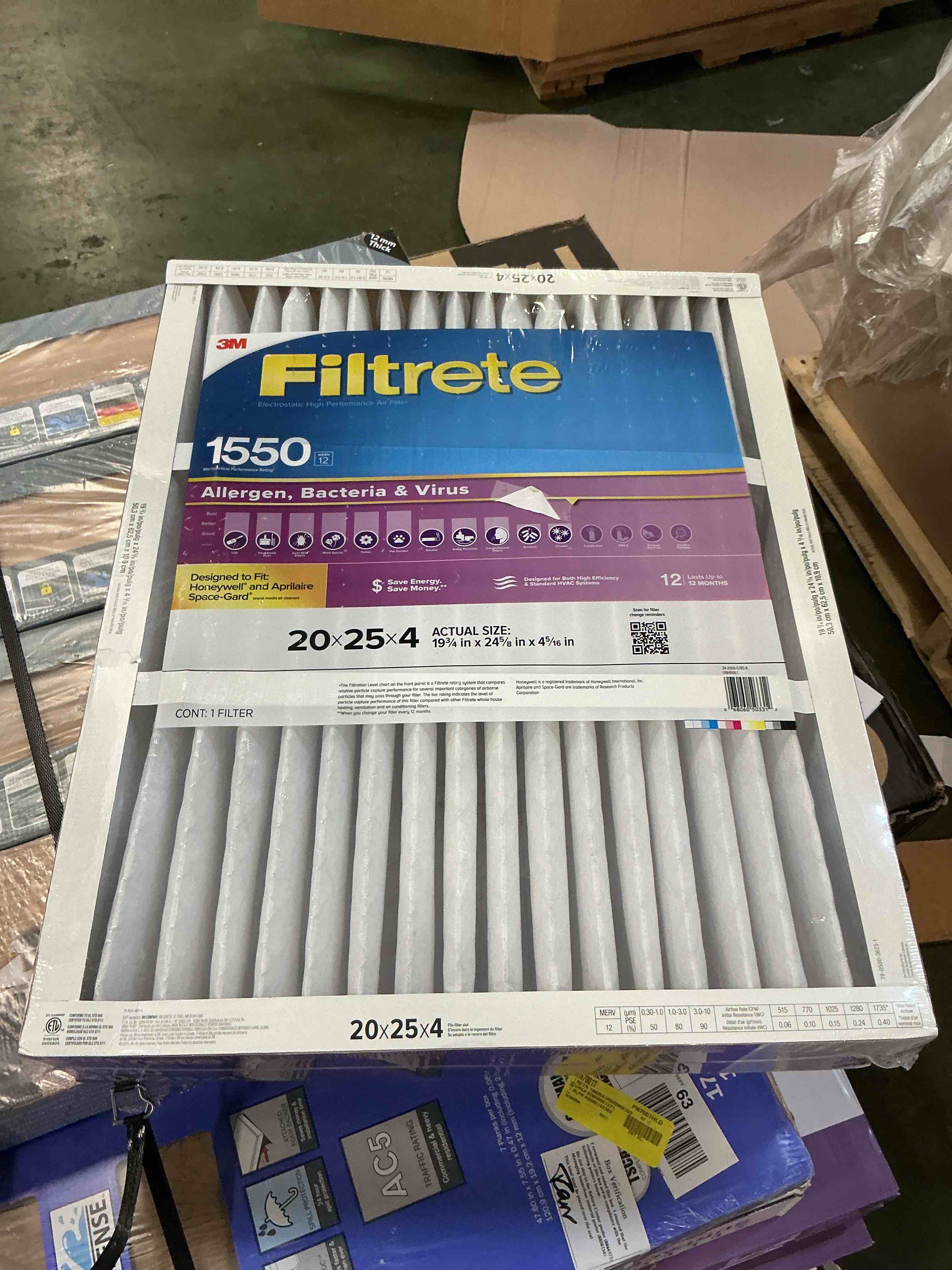 https://s3.amazonaws.com/lotting-images-prod/bidfta/PNK3667049_1752755583307.jpeg