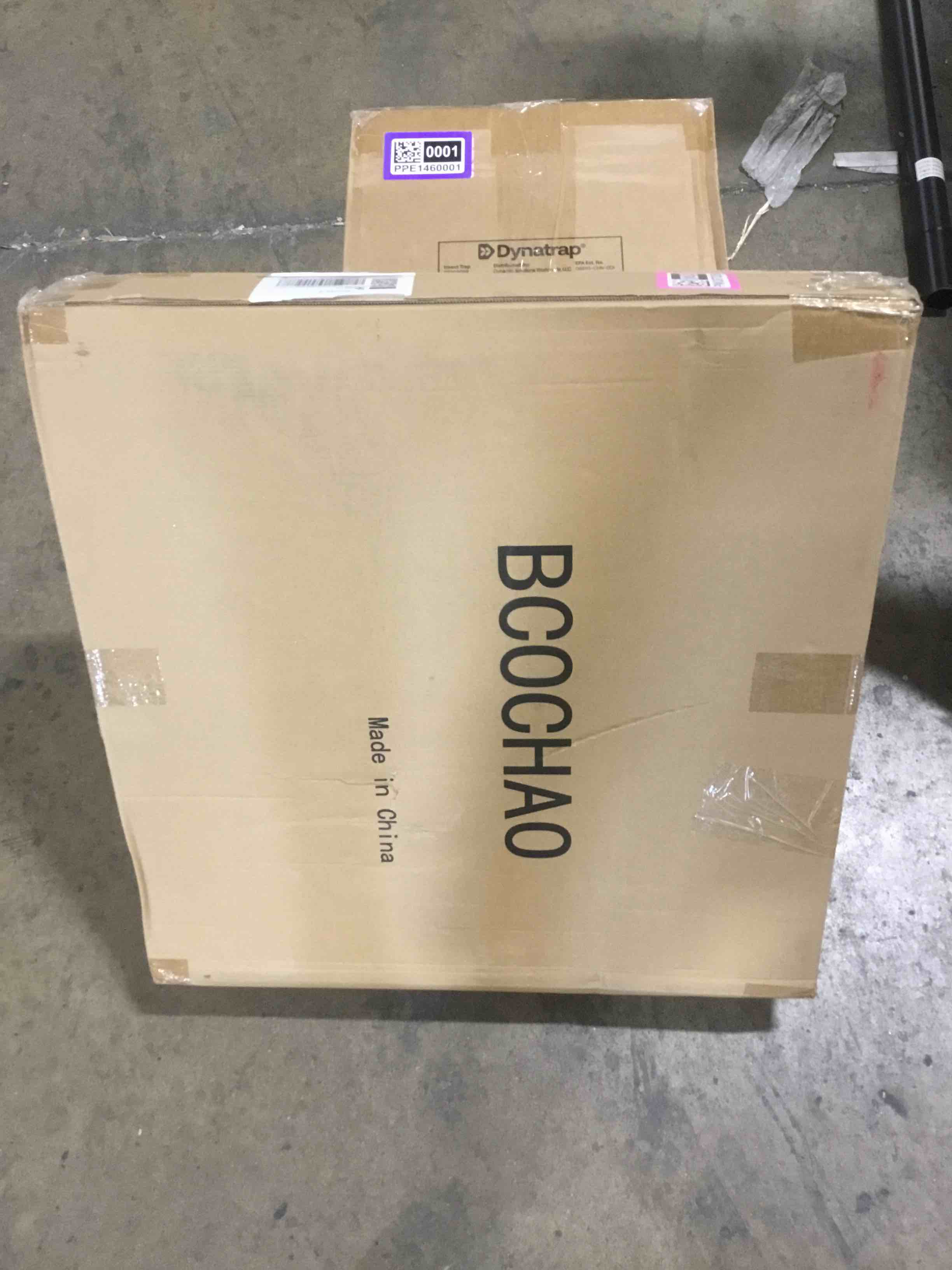 https://s3.amazonaws.com/lotting-images-prod/bidfta/PNK3670209_1756845981132.jpeg