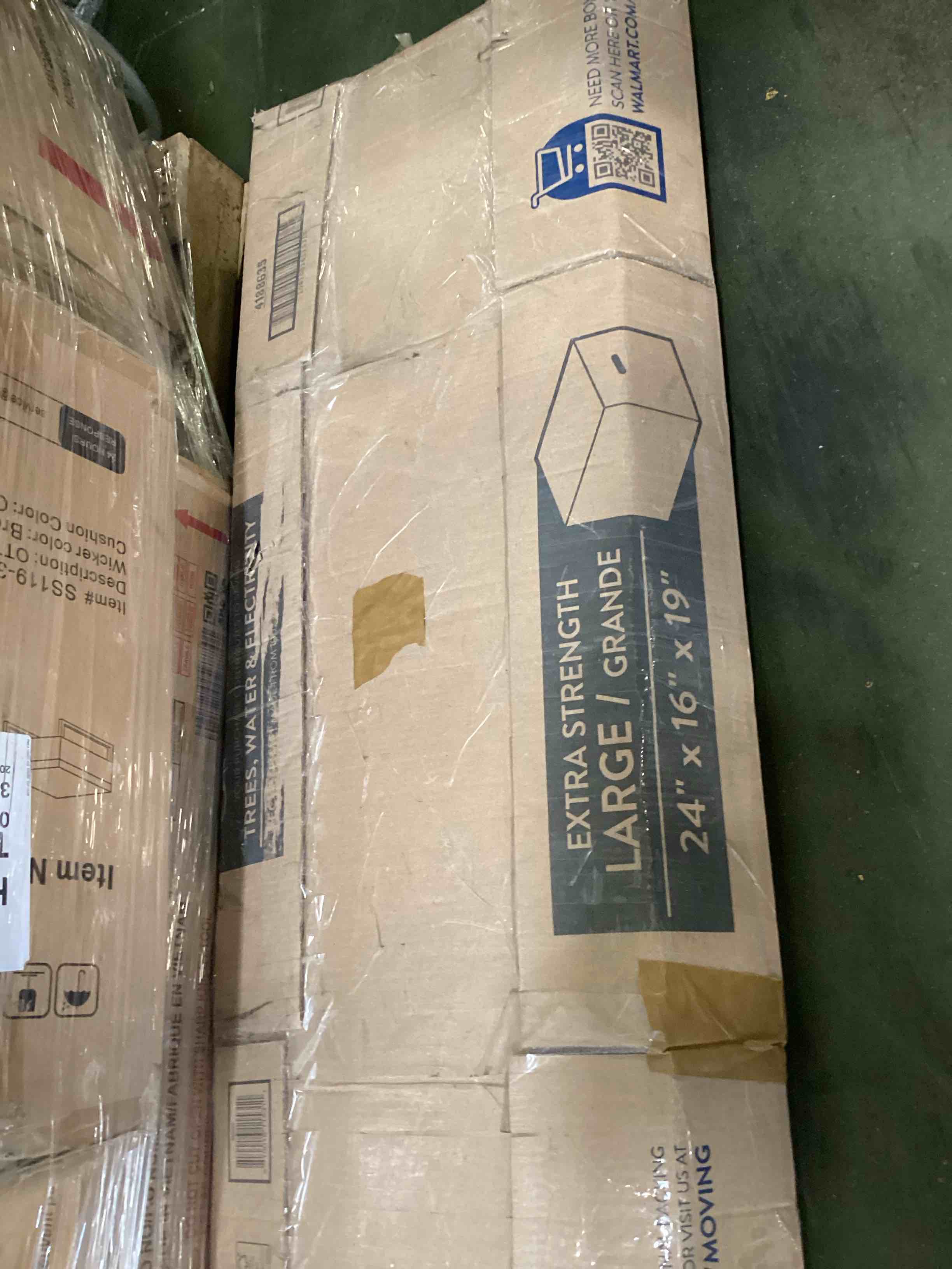 https://s3.amazonaws.com/lotting-images-prod/bidfta/PNK3673602_1753360989130.jpeg