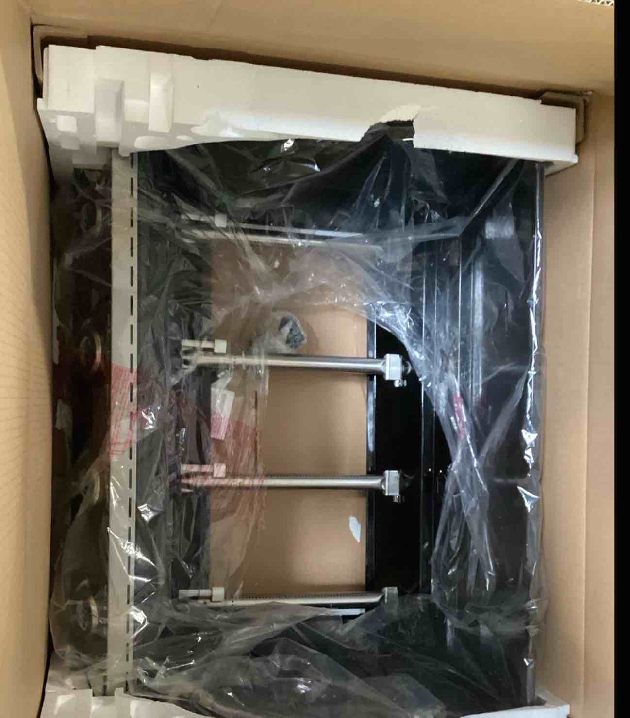 https://s3.amazonaws.com/lotting-images-prod/bidfta/PNK3673612_1753367461874.jpeg