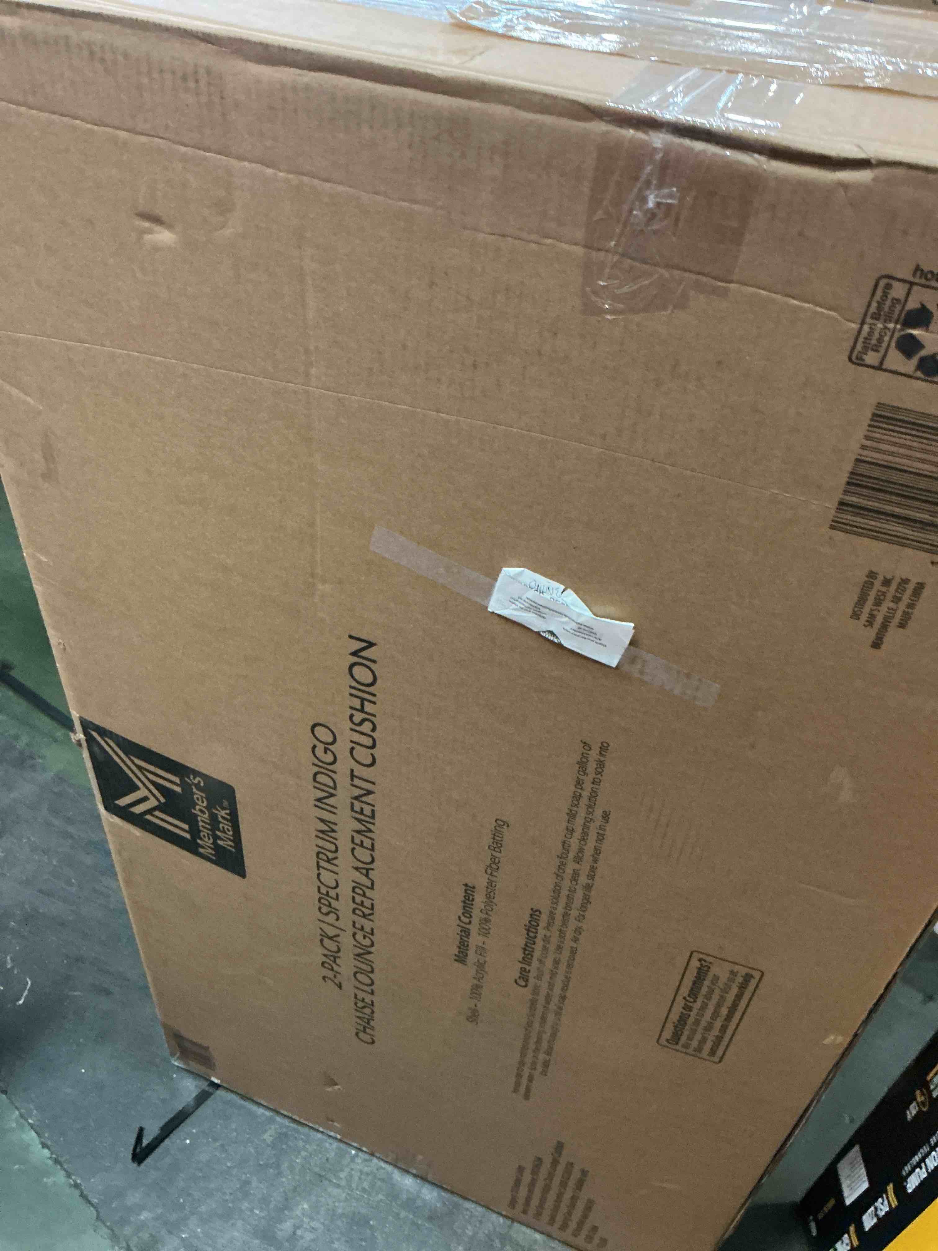 https://s3.amazonaws.com/lotting-images-prod/bidfta/PNK3674450_1756120559968.jpeg