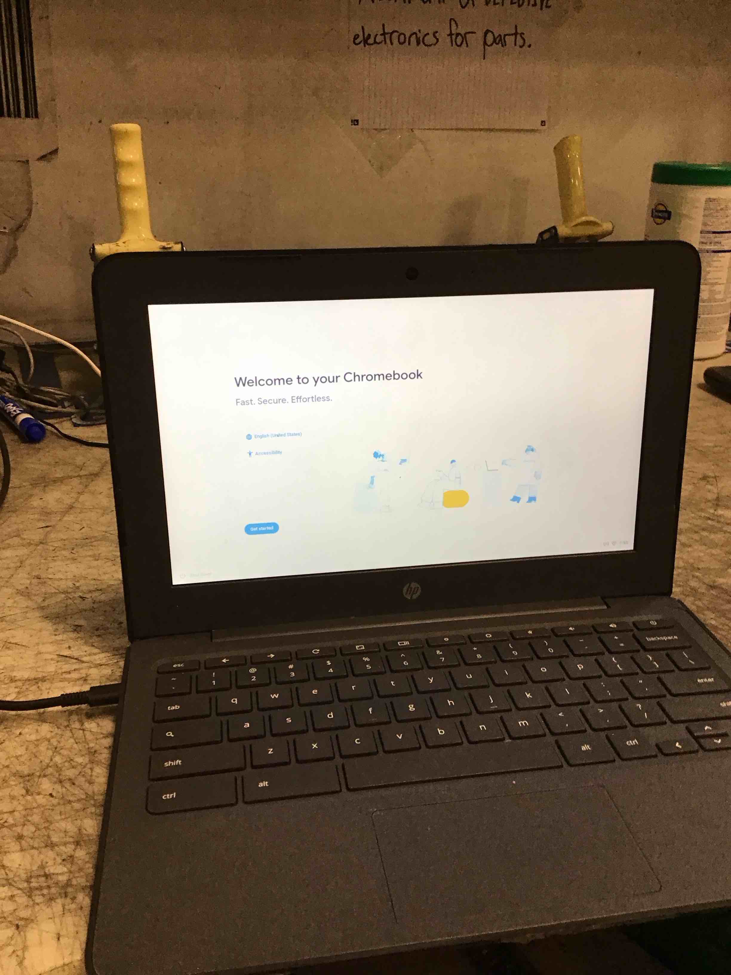 https://s3.amazonaws.com/lotting-images-prod/bidfta/PNK3675307_1757520657731.jpeg