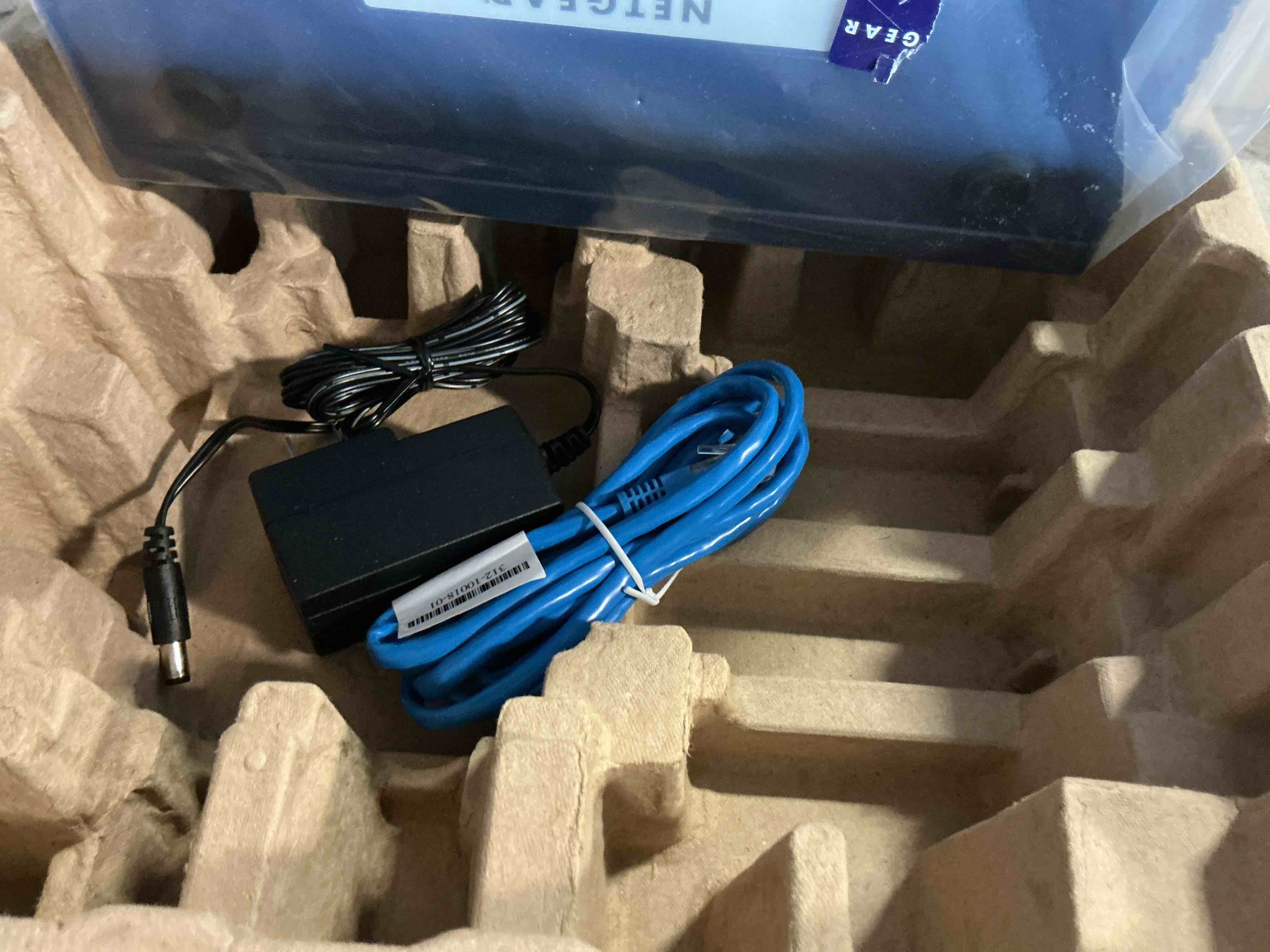 https://s3.amazonaws.com/lotting-images-prod/bidfta/PNK3675437_1757085787918.jpeg