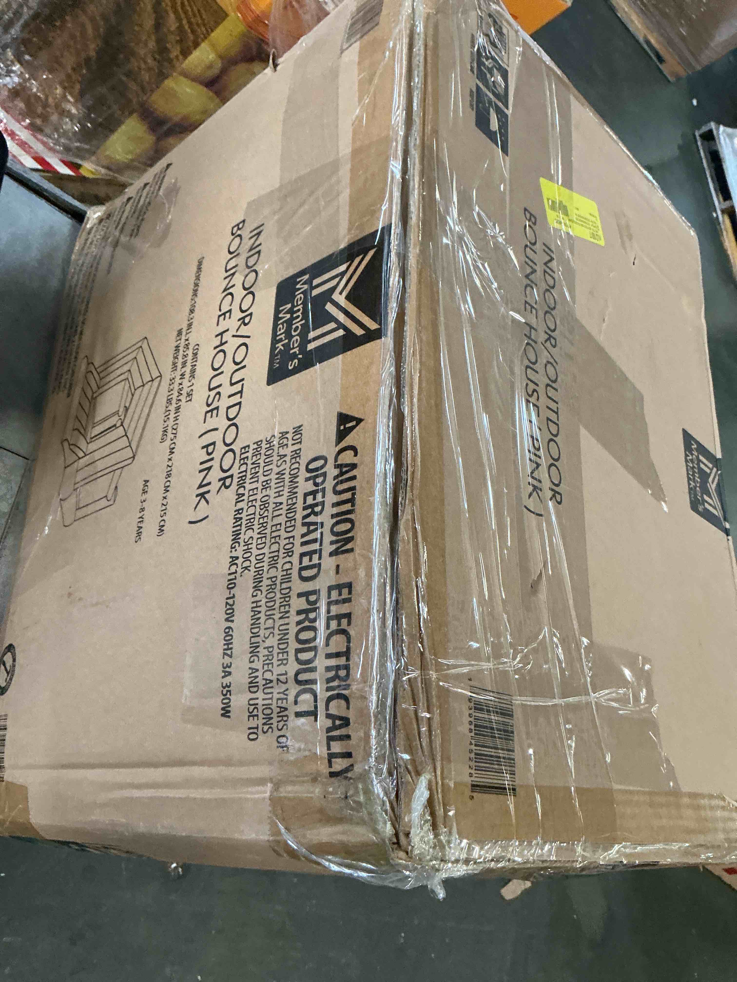 https://s3.amazonaws.com/lotting-images-prod/bidfta/PNK3678673_1755869138803.jpeg