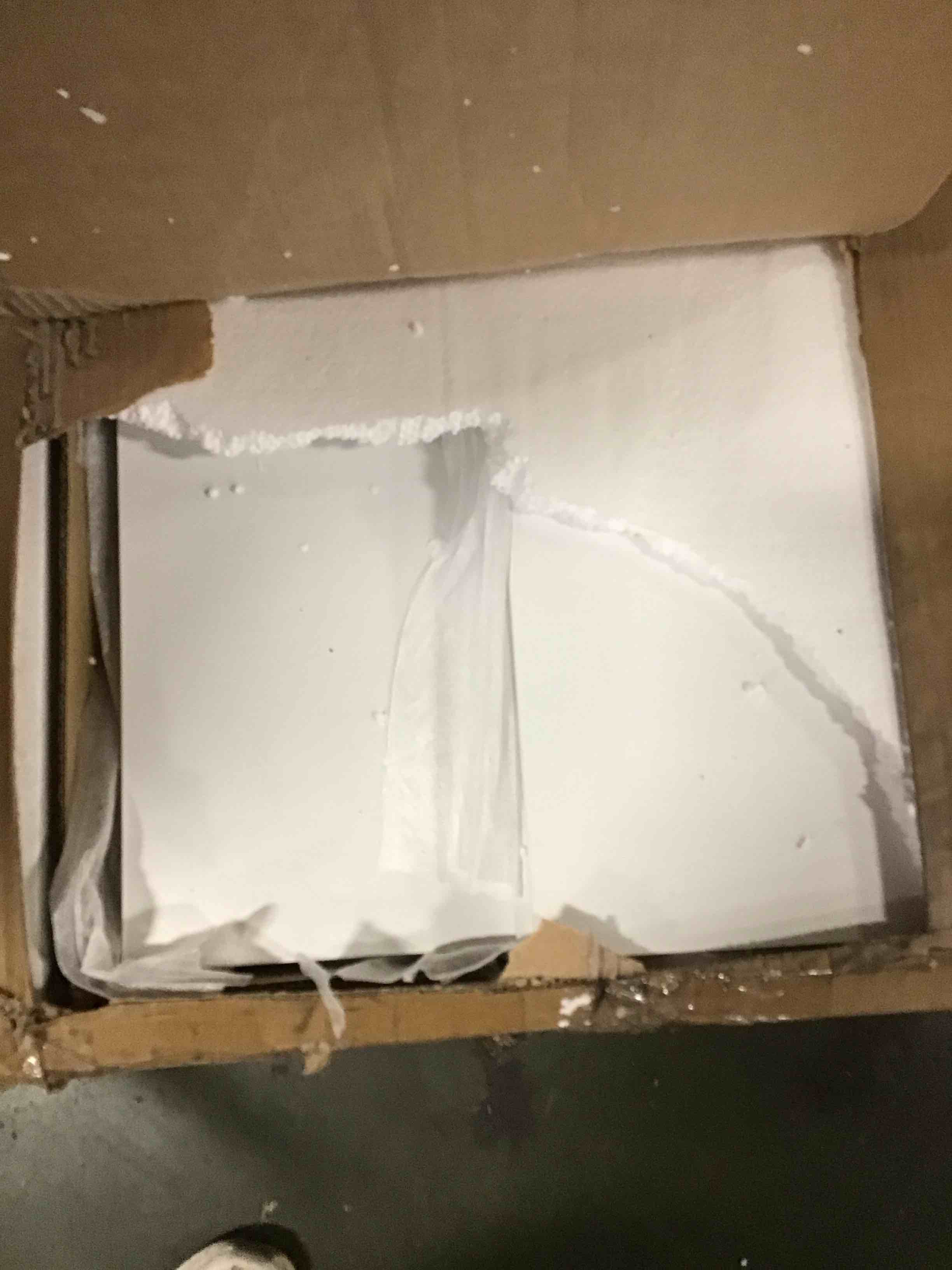 https://s3.amazonaws.com/lotting-images-prod/bidfta/PNK3682039_1751286577449.jpeg