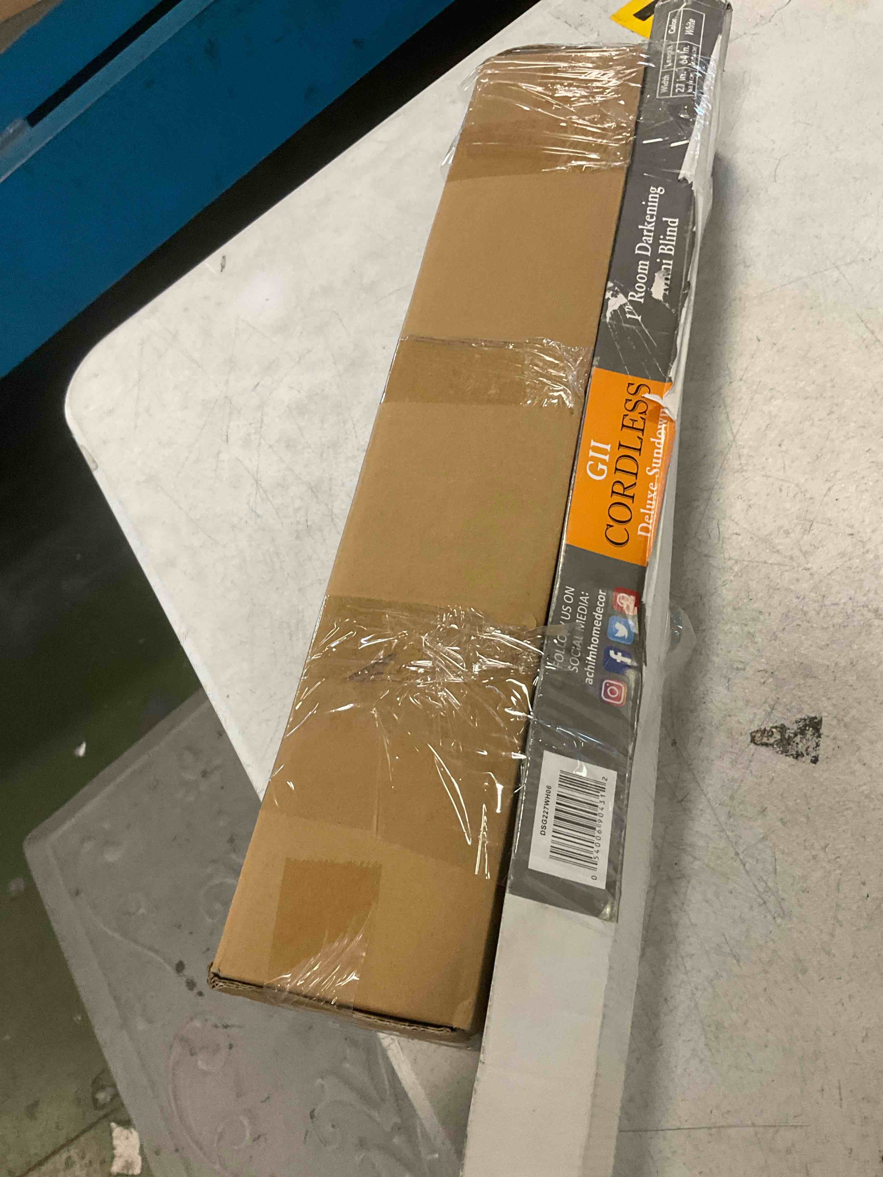 https://s3.amazonaws.com/lotting-images-prod/bidfta/PNK3683629_1753301191378.jpeg