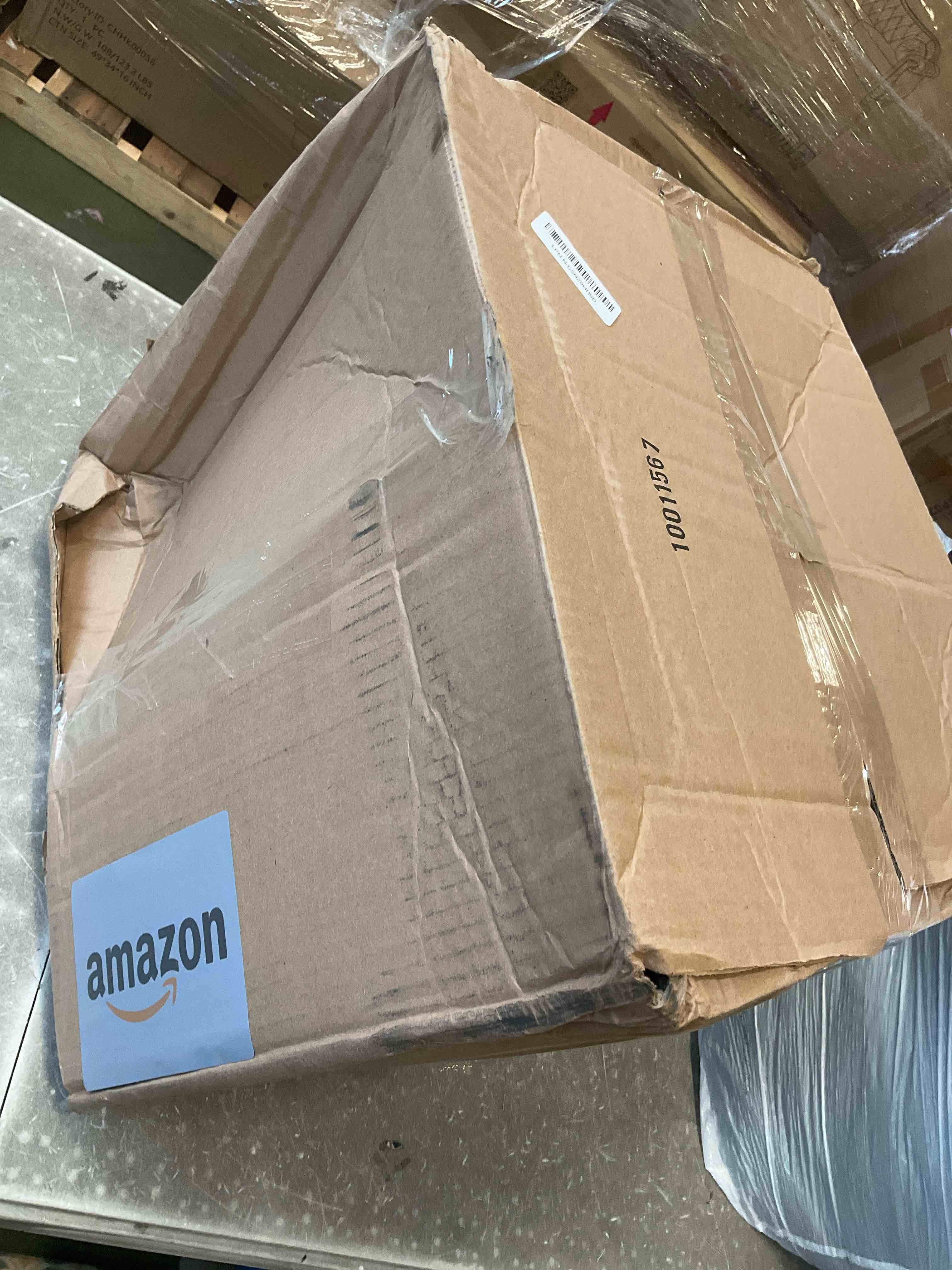 https://s3.amazonaws.com/lotting-images-prod/bidfta/PNK3683647_1753363211745.jpeg