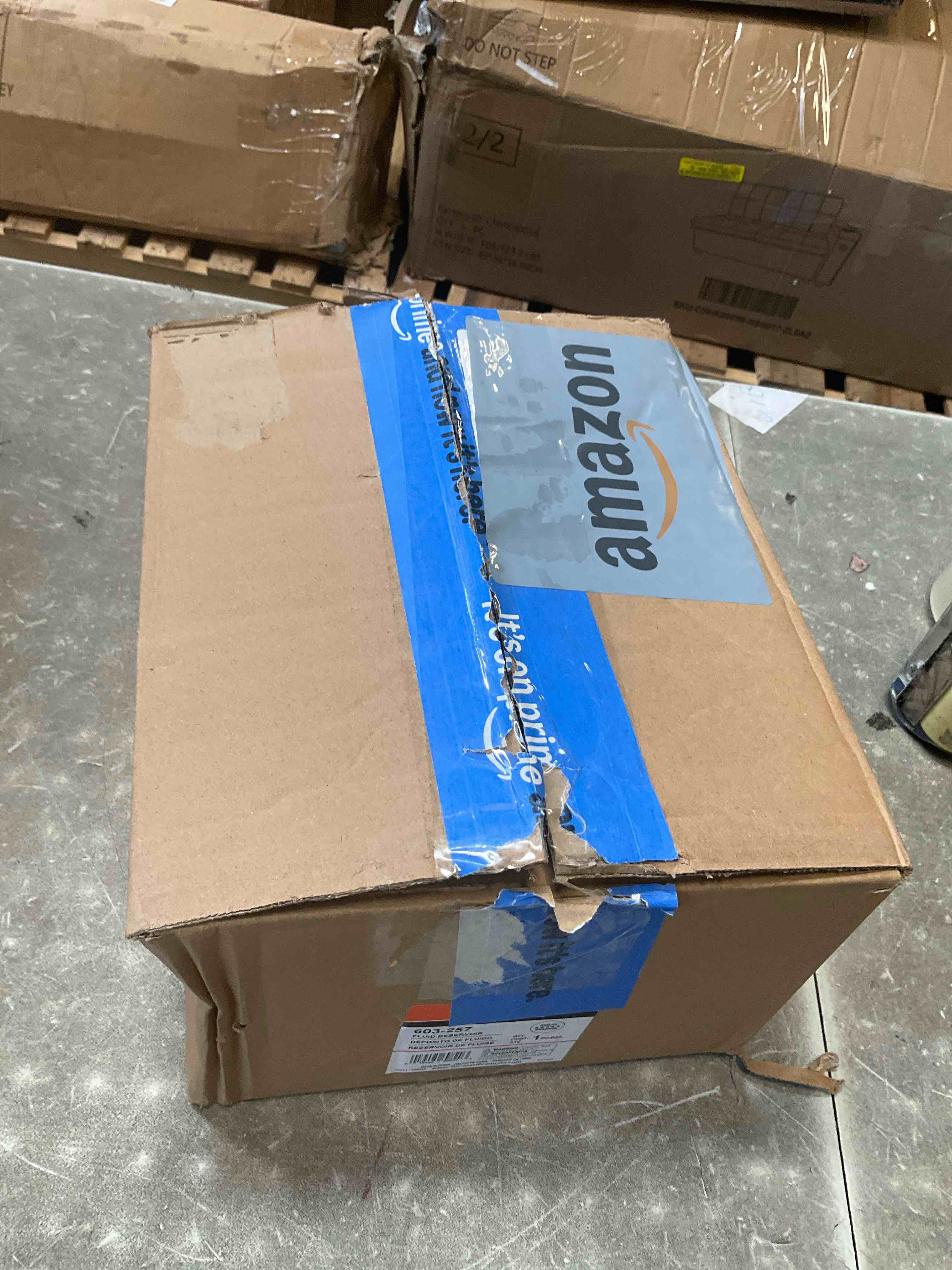 https://s3.amazonaws.com/lotting-images-prod/bidfta/PNK3683691_1753371218149.jpeg