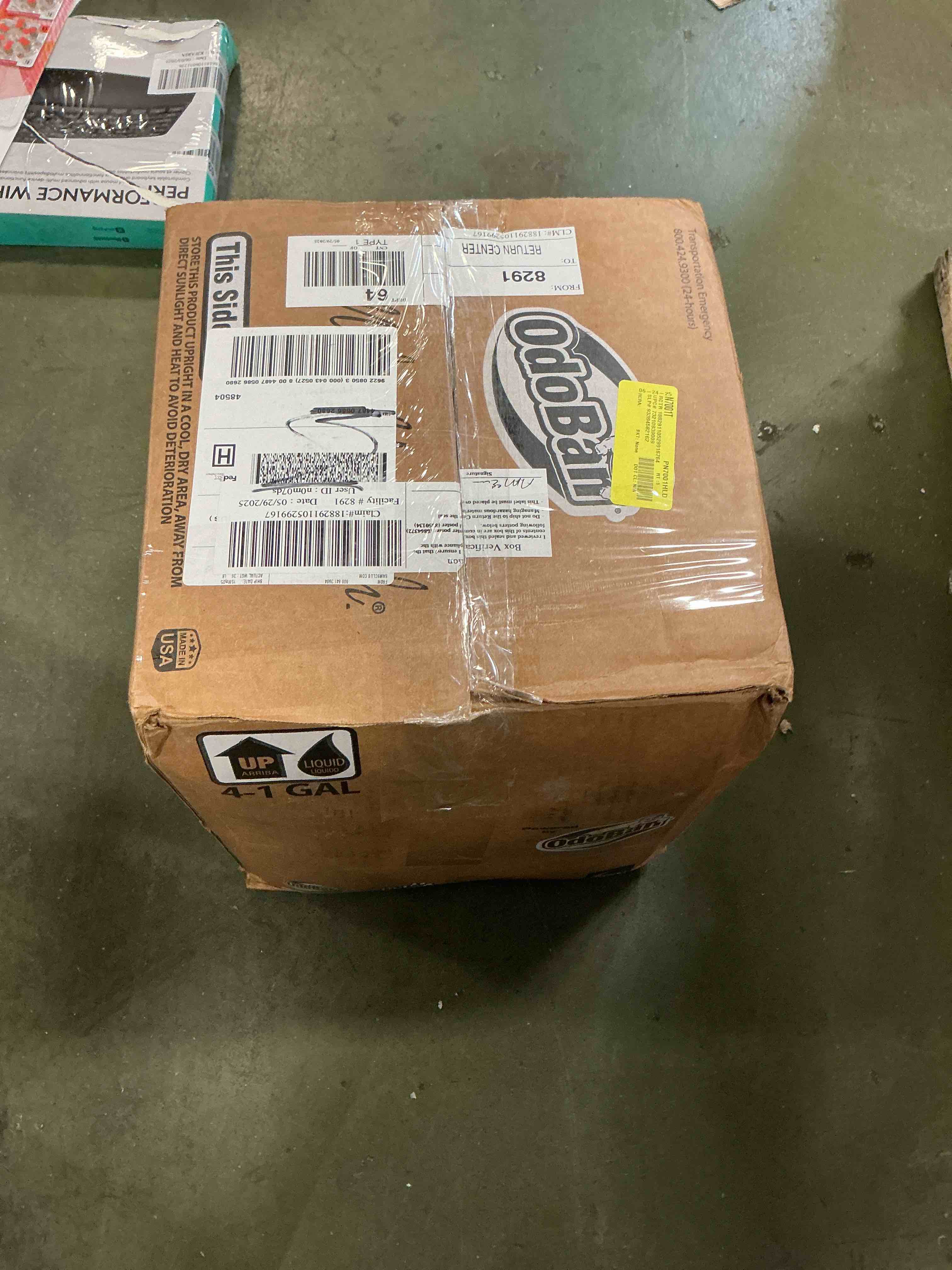 https://s3.amazonaws.com/lotting-images-prod/bidfta/PNK3685295_1751992934287.jpeg