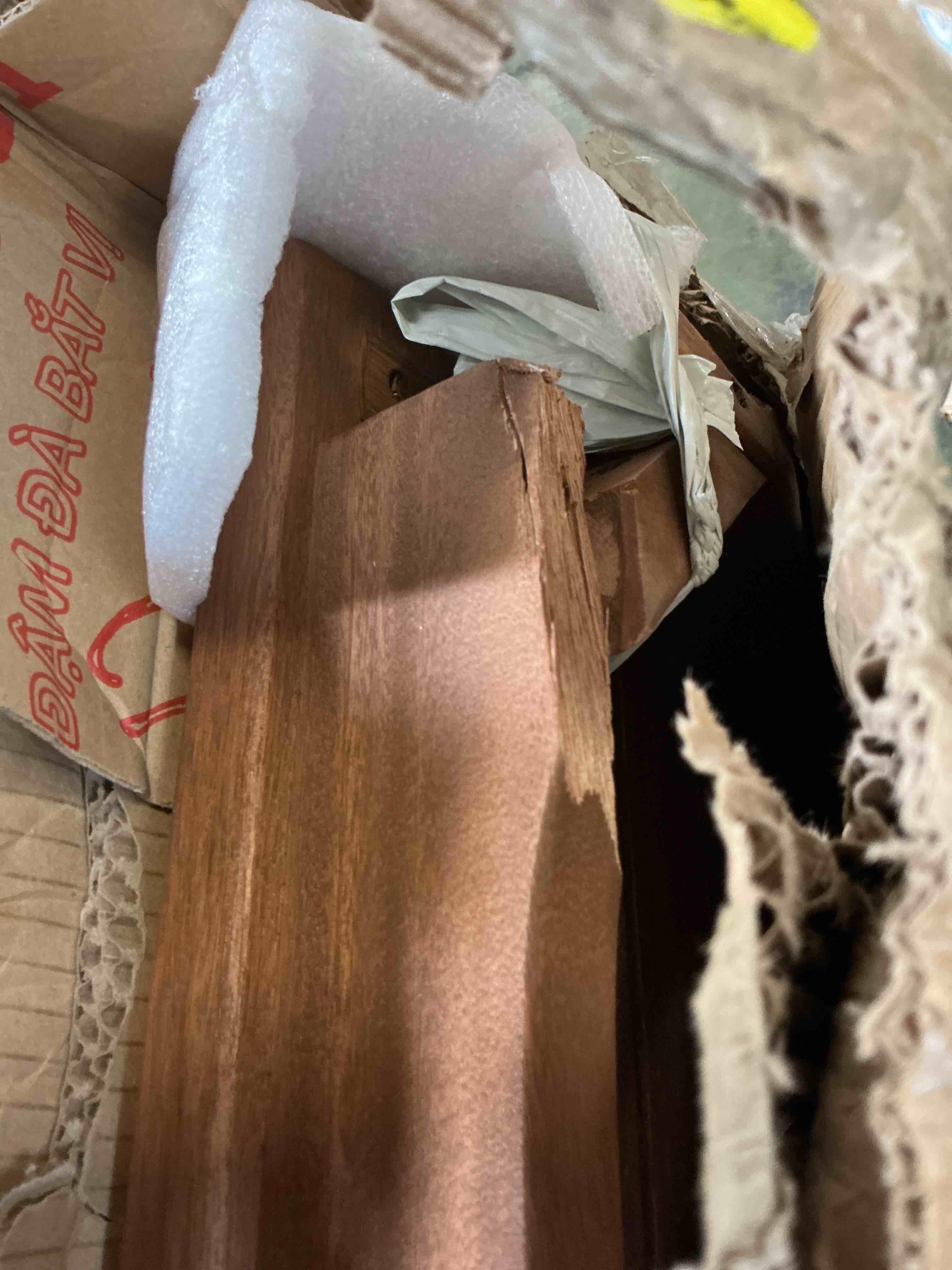 https://s3.amazonaws.com/lotting-images-prod/bidfta/PNK3685639_1752330325777.jpeg