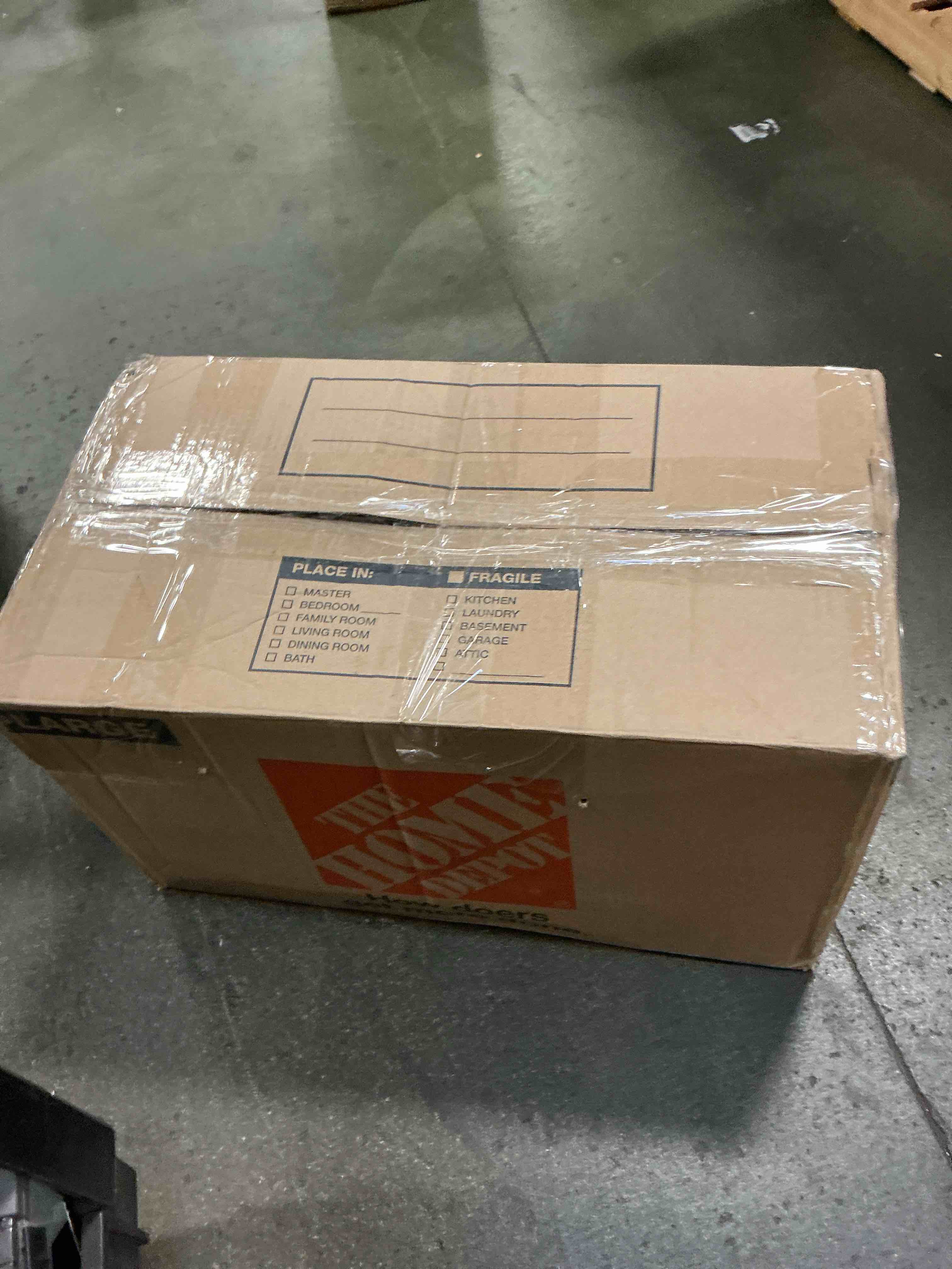 https://s3.amazonaws.com/lotting-images-prod/bidfta/PNK3685702_1752493973715.jpeg