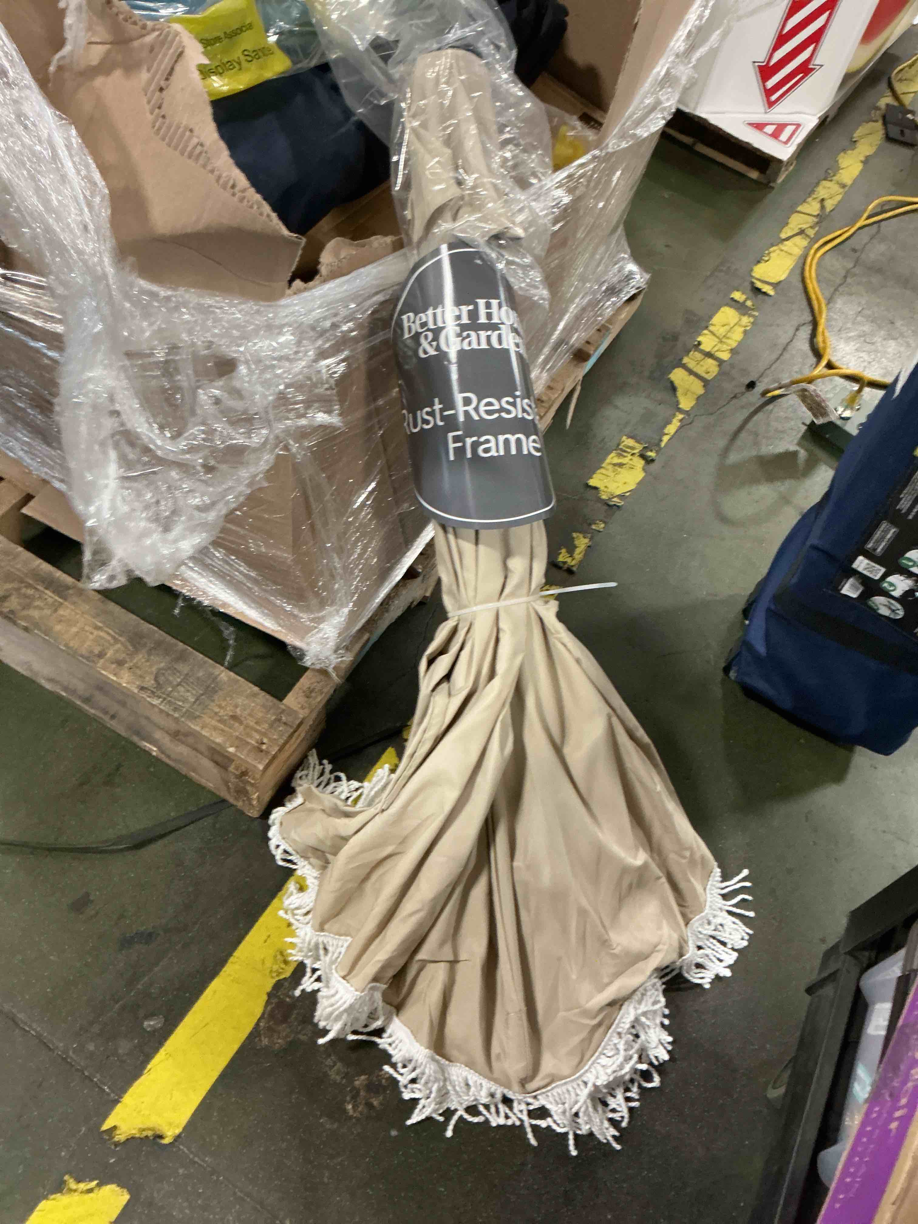 https://s3.amazonaws.com/lotting-images-prod/bidfta/PNK3685909_1752666412572.jpeg