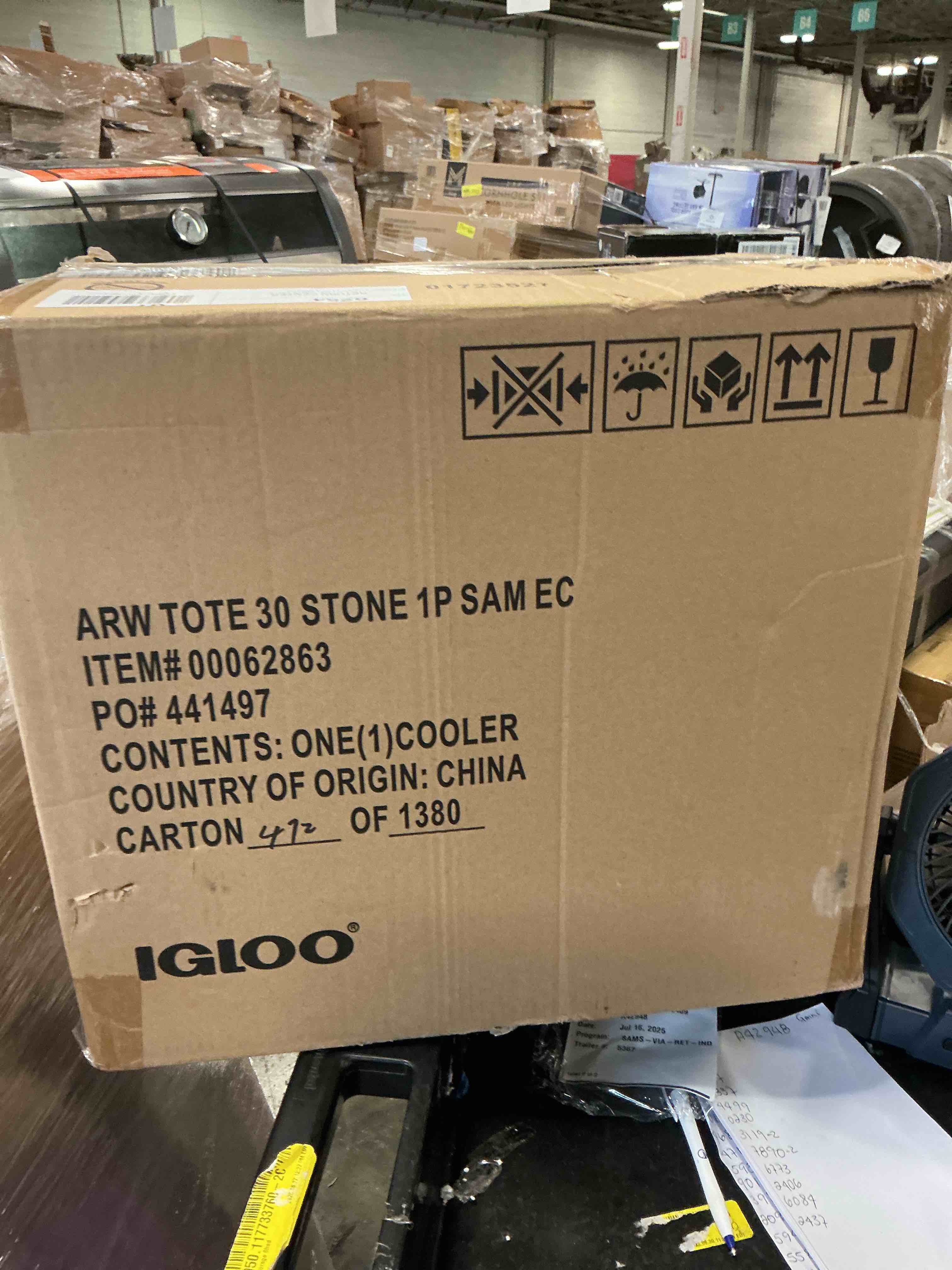 https://s3.amazonaws.com/lotting-images-prod/bidfta/PNK3686100_1752752001927.jpeg