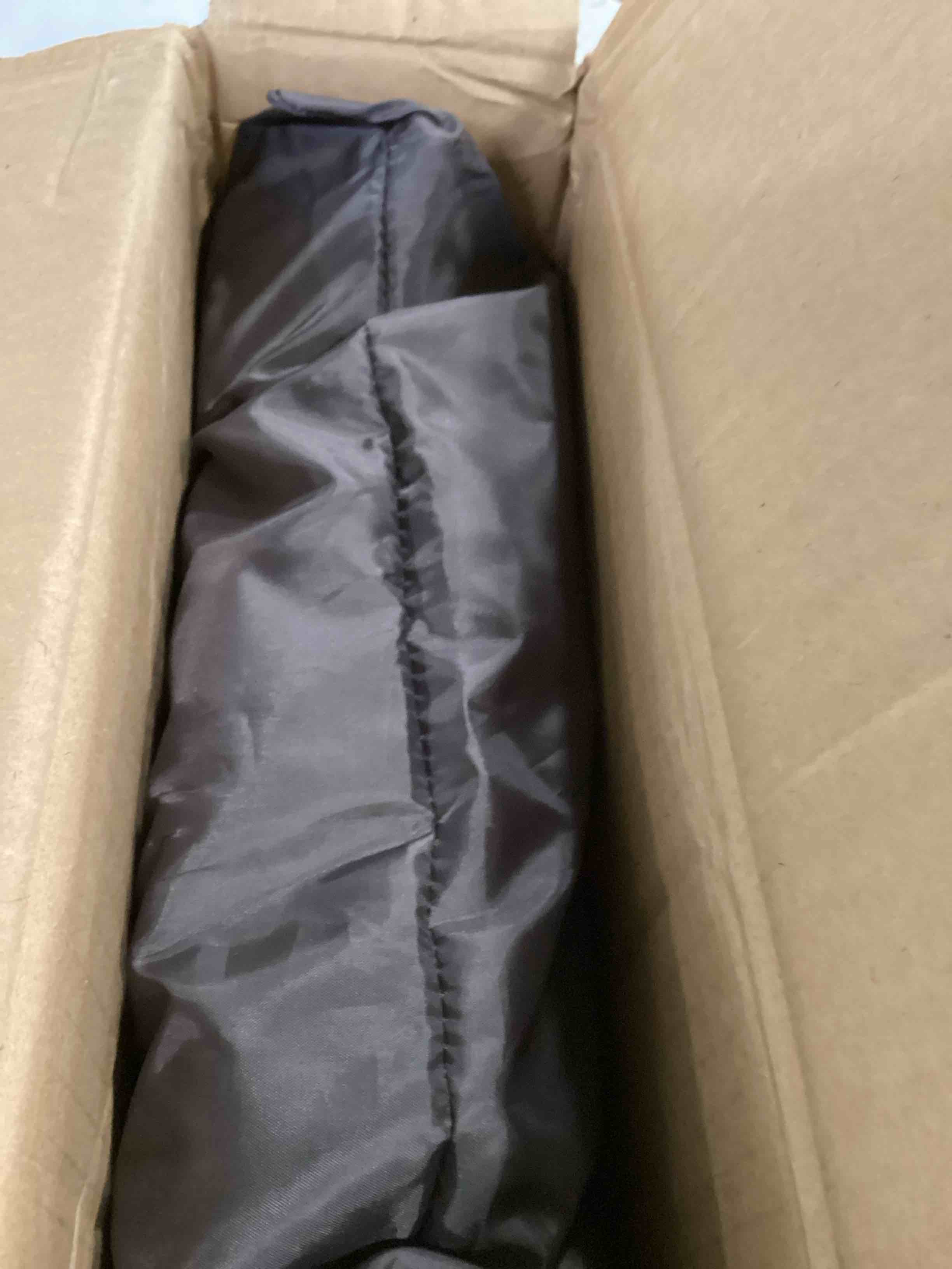 https://s3.amazonaws.com/lotting-images-prod/bidfta/PNK3688977_1749559659811.jpeg