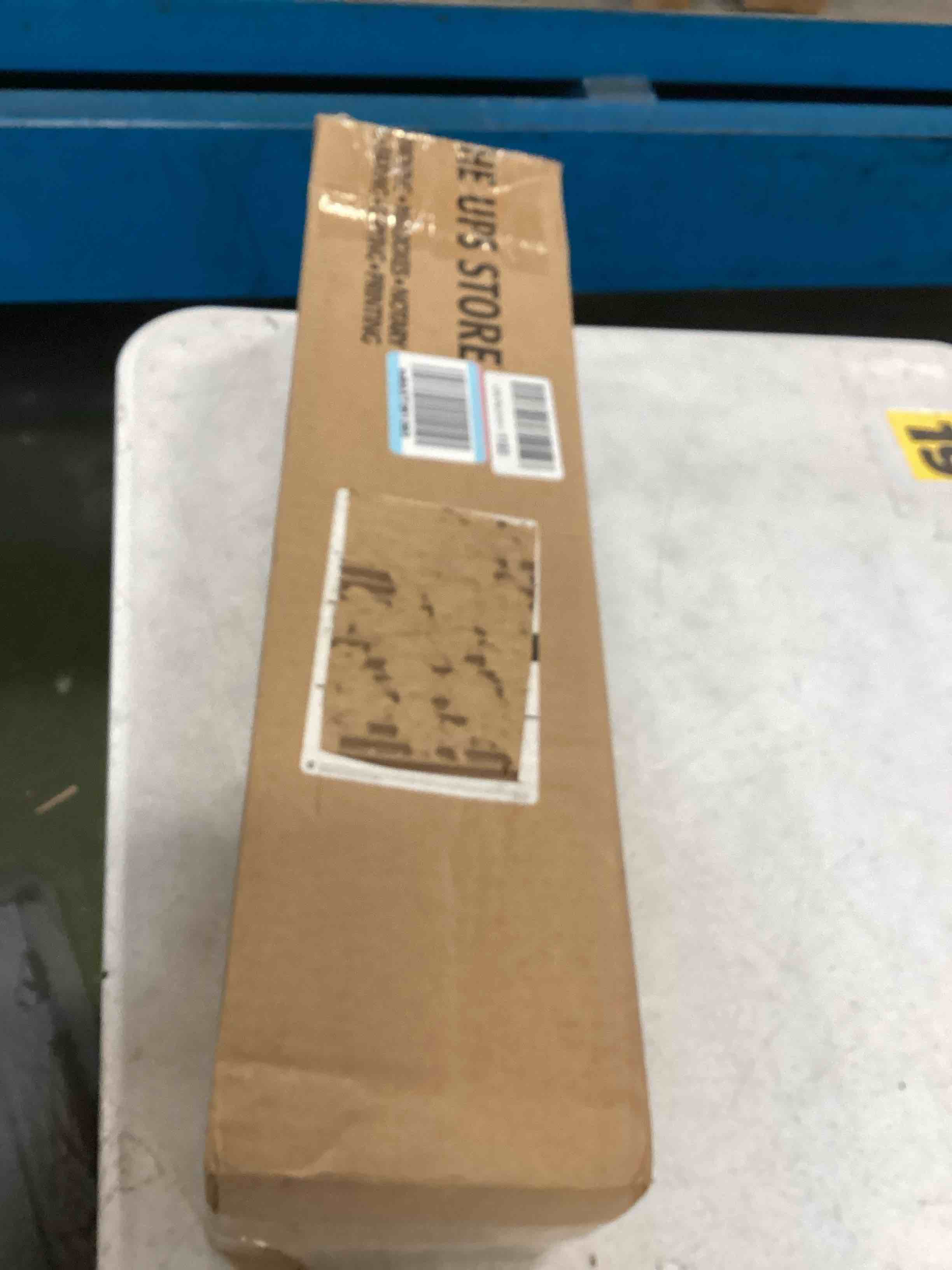 https://s3.amazonaws.com/lotting-images-prod/bidfta/PNK3689331_1749657911456.jpeg