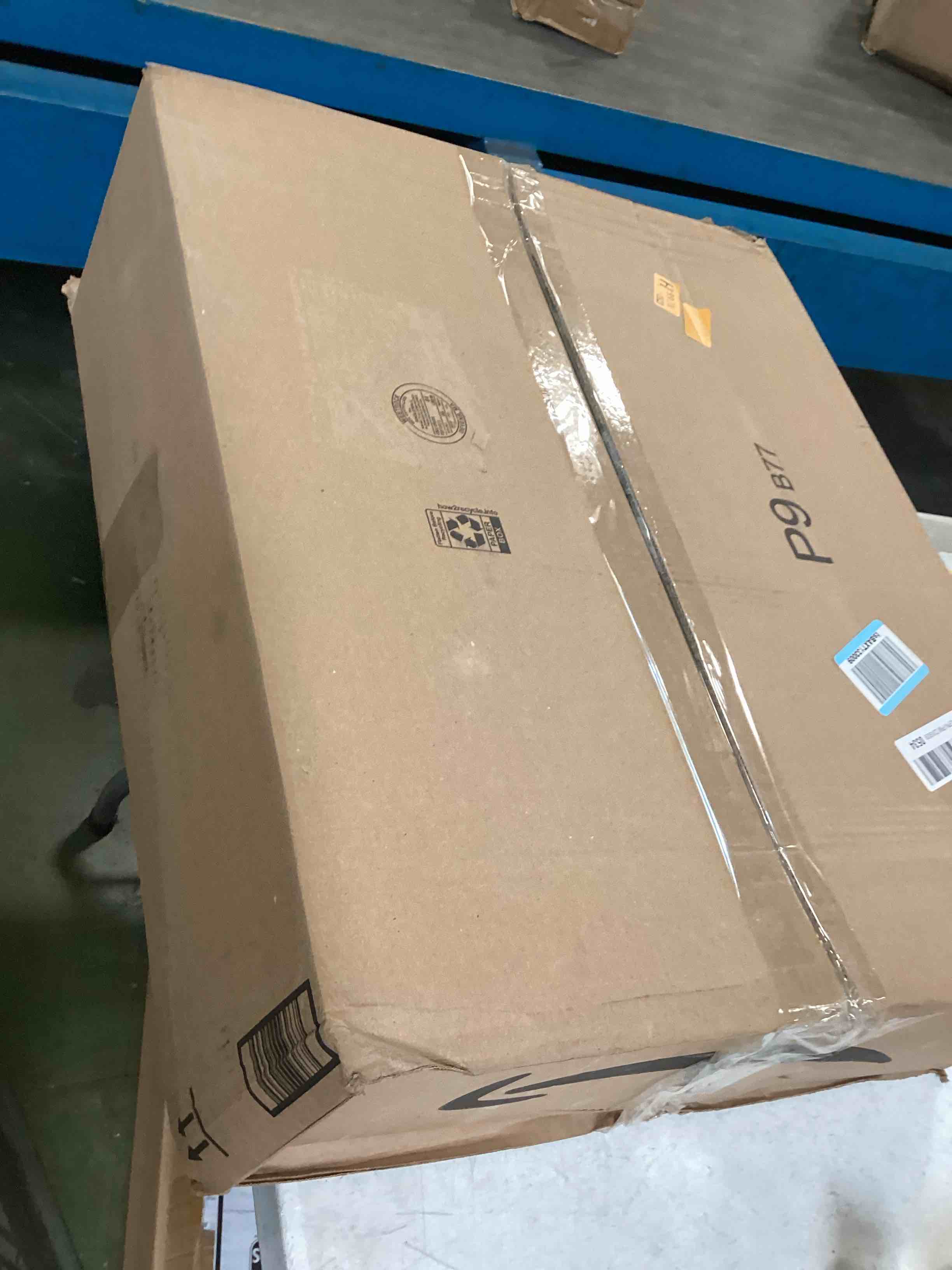 https://s3.amazonaws.com/lotting-images-prod/bidfta/PNK3689357_1749662826303.jpeg