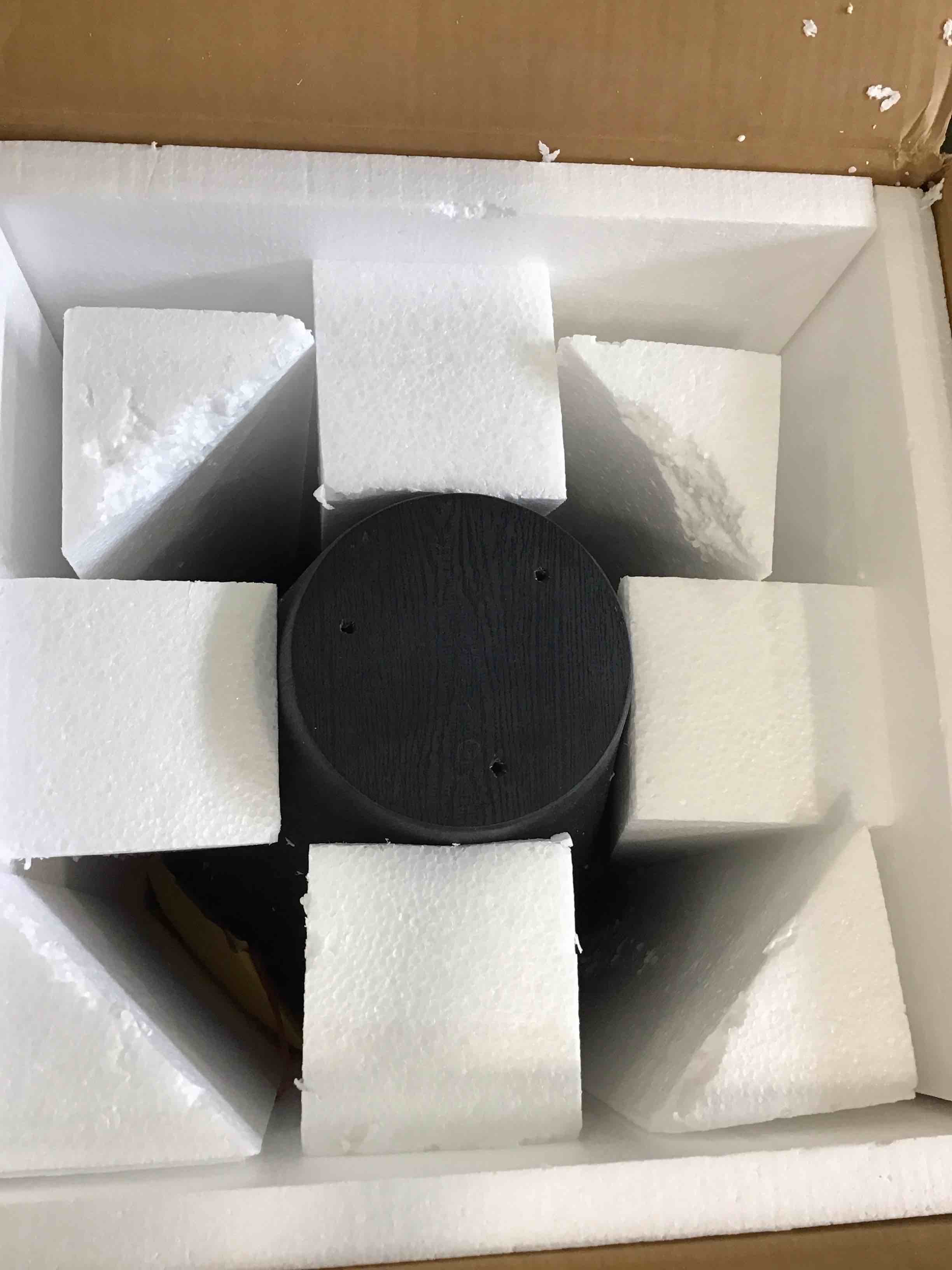 https://s3.amazonaws.com/lotting-images-prod/bidfta/PNK3689965_1750258998411.jpeg