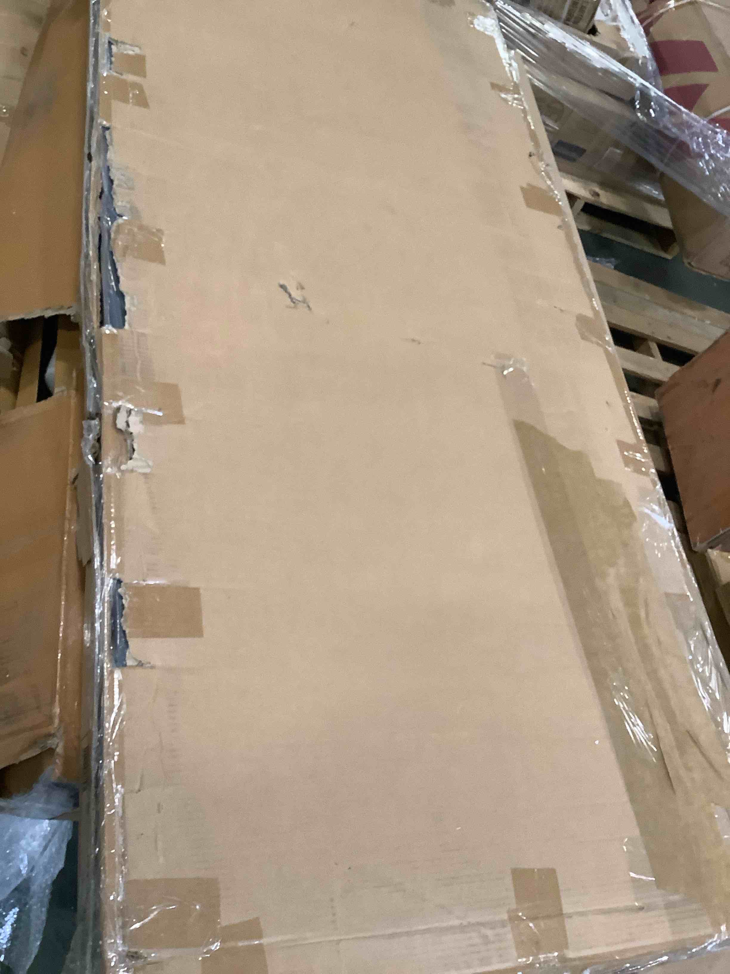 https://s3.amazonaws.com/lotting-images-prod/bidfta/PNK3690477_1750949489502.jpeg