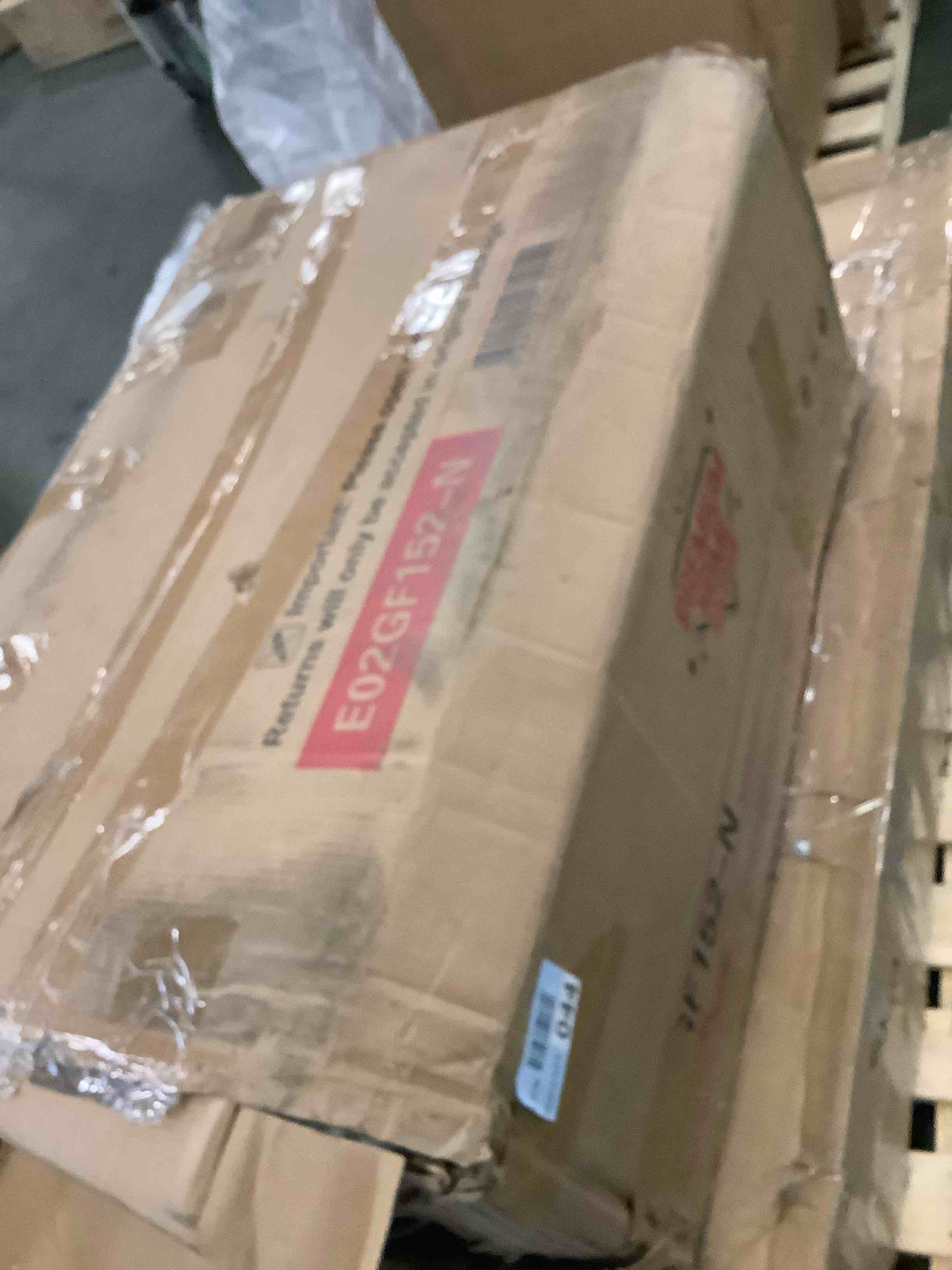 https://s3.amazonaws.com/lotting-images-prod/bidfta/PNK3690542_1751031719006.jpeg