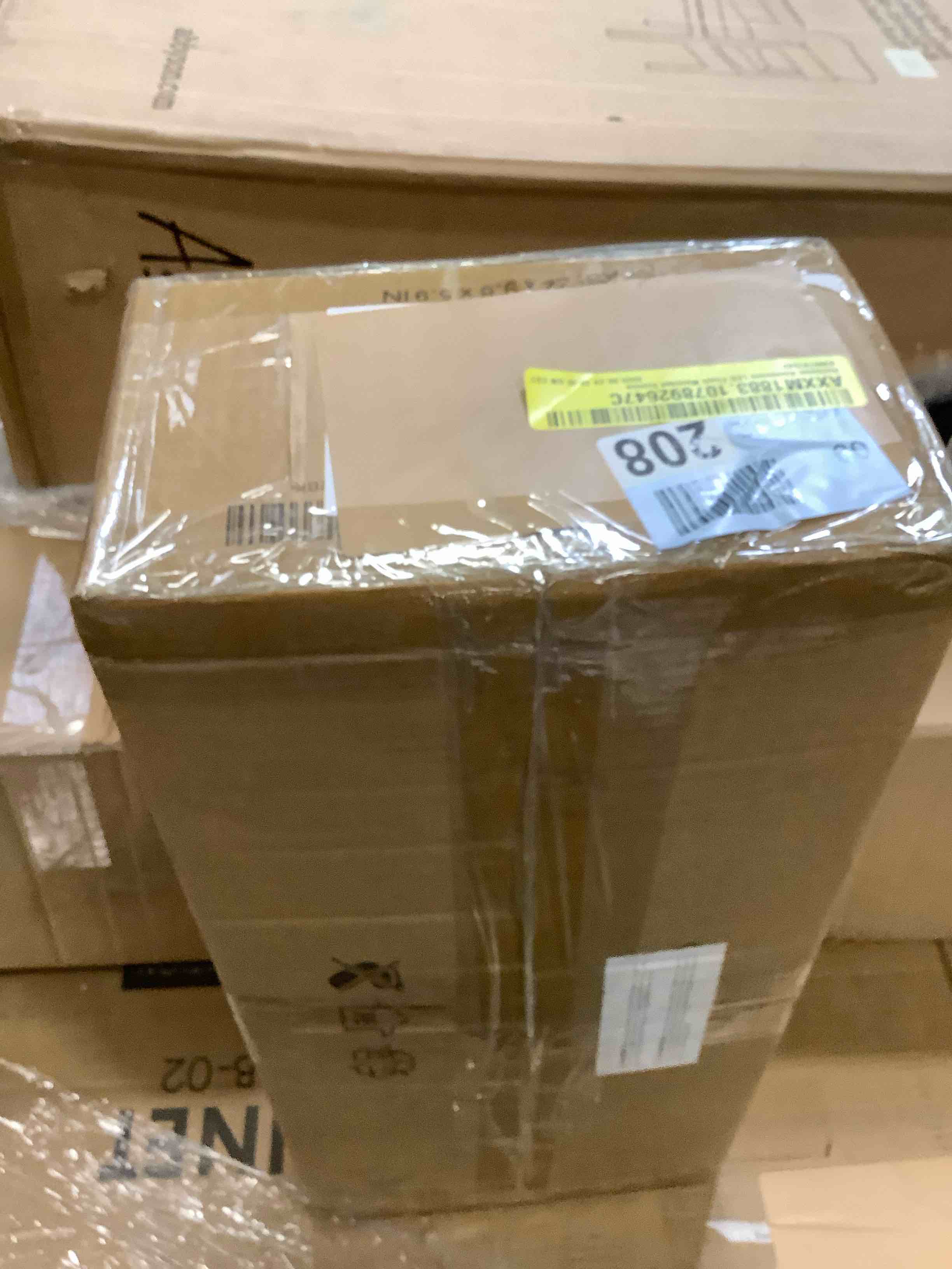 https://s3.amazonaws.com/lotting-images-prod/bidfta/PNK3690606_1751051904791.jpeg