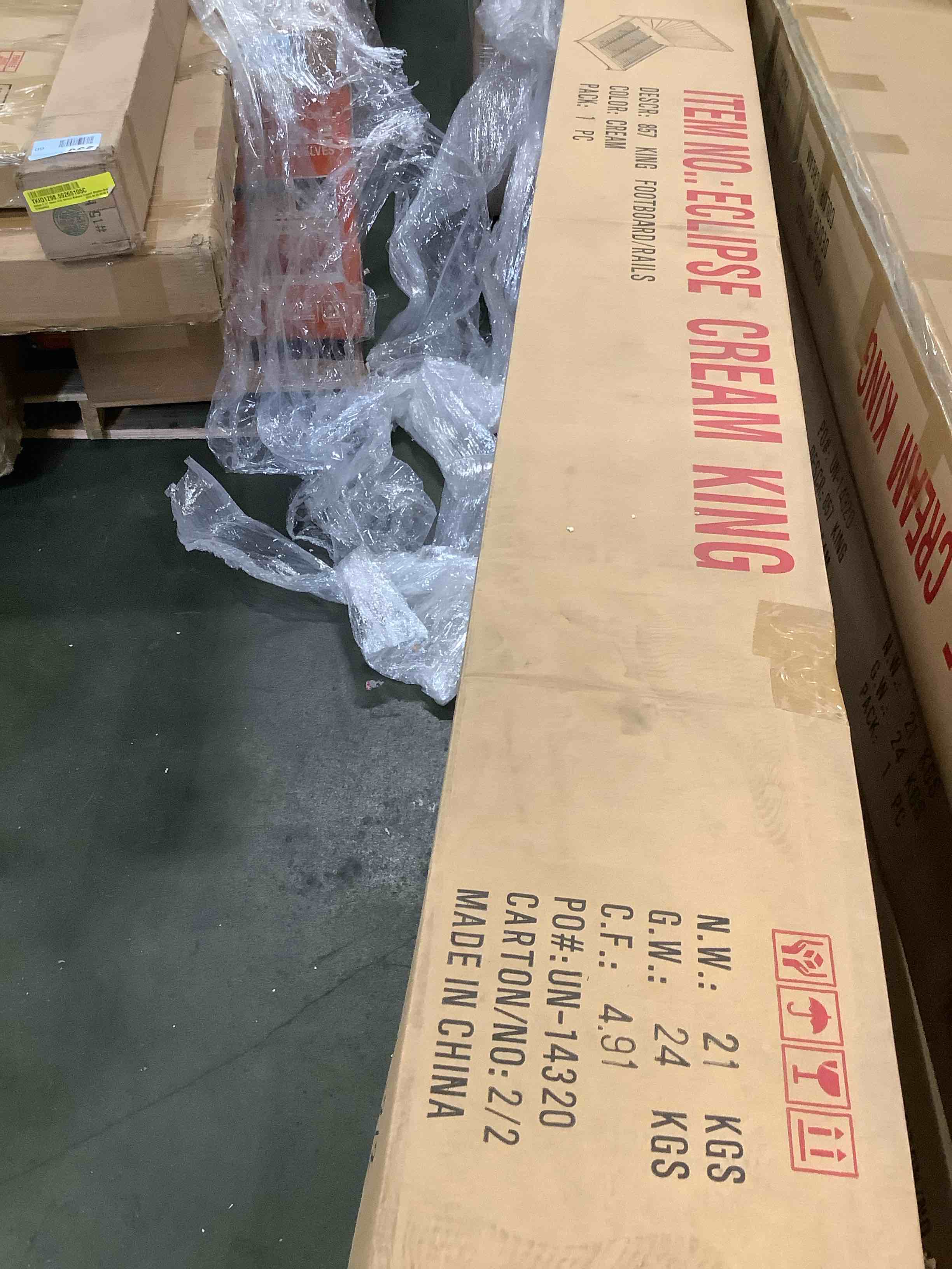 https://s3.amazonaws.com/lotting-images-prod/bidfta/PNK3690623_1751055385760.jpeg