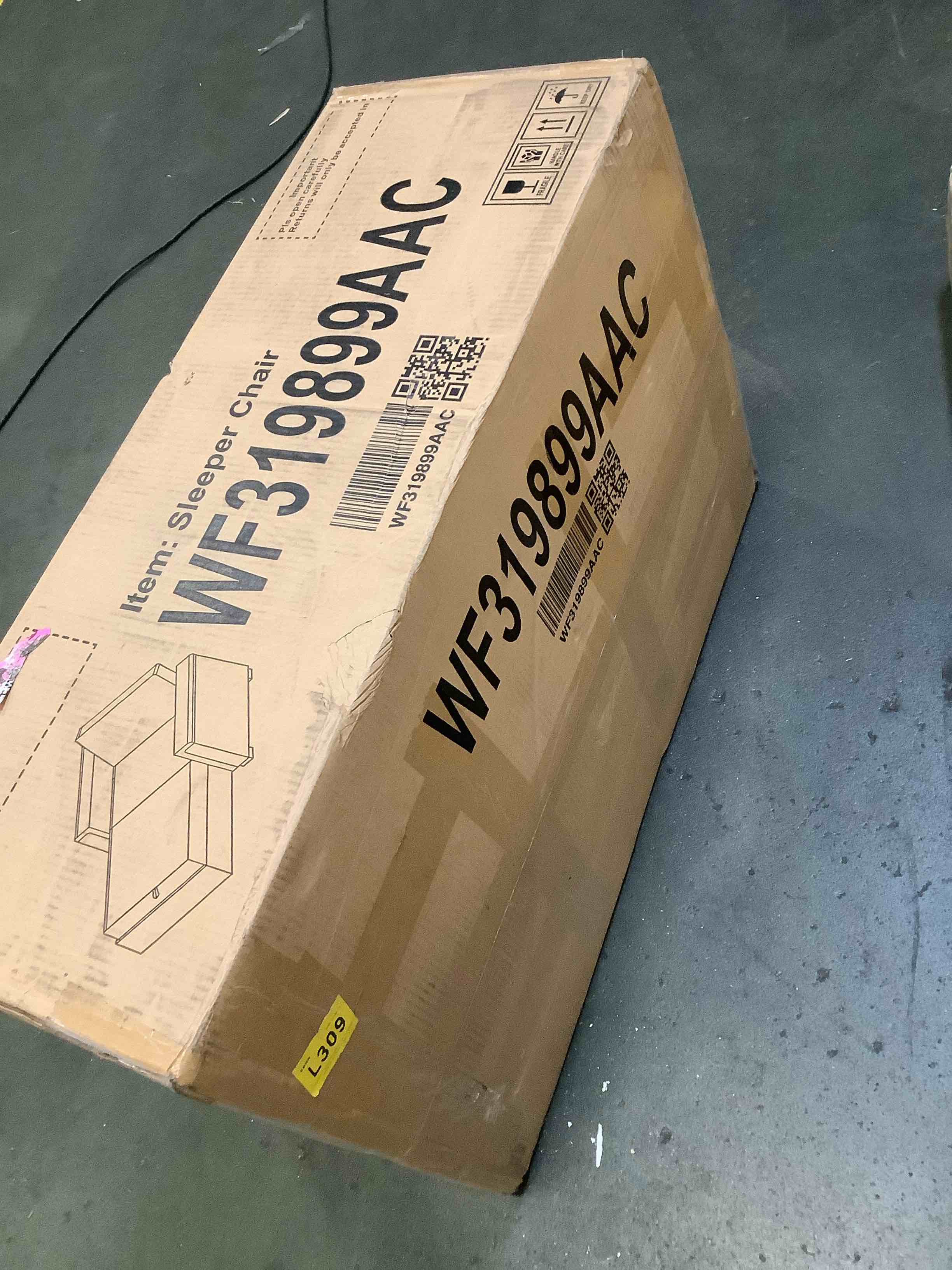 https://s3.amazonaws.com/lotting-images-prod/bidfta/PNK3690641_1751288705695.jpeg