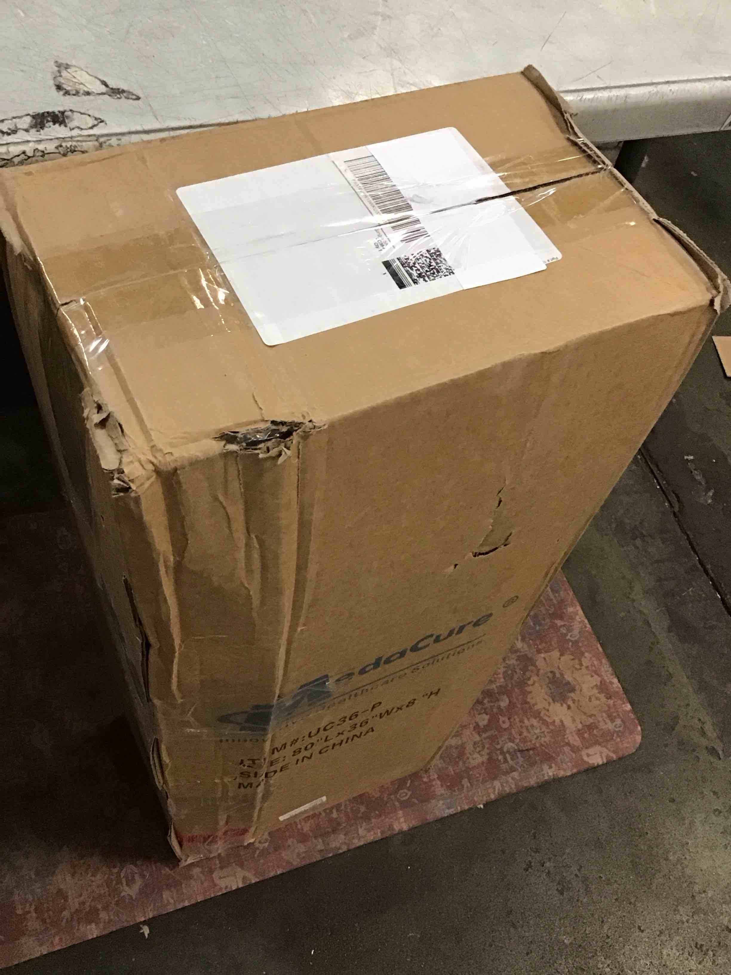 https://s3.amazonaws.com/lotting-images-prod/bidfta/PNK3691644_1749214796043.jpeg