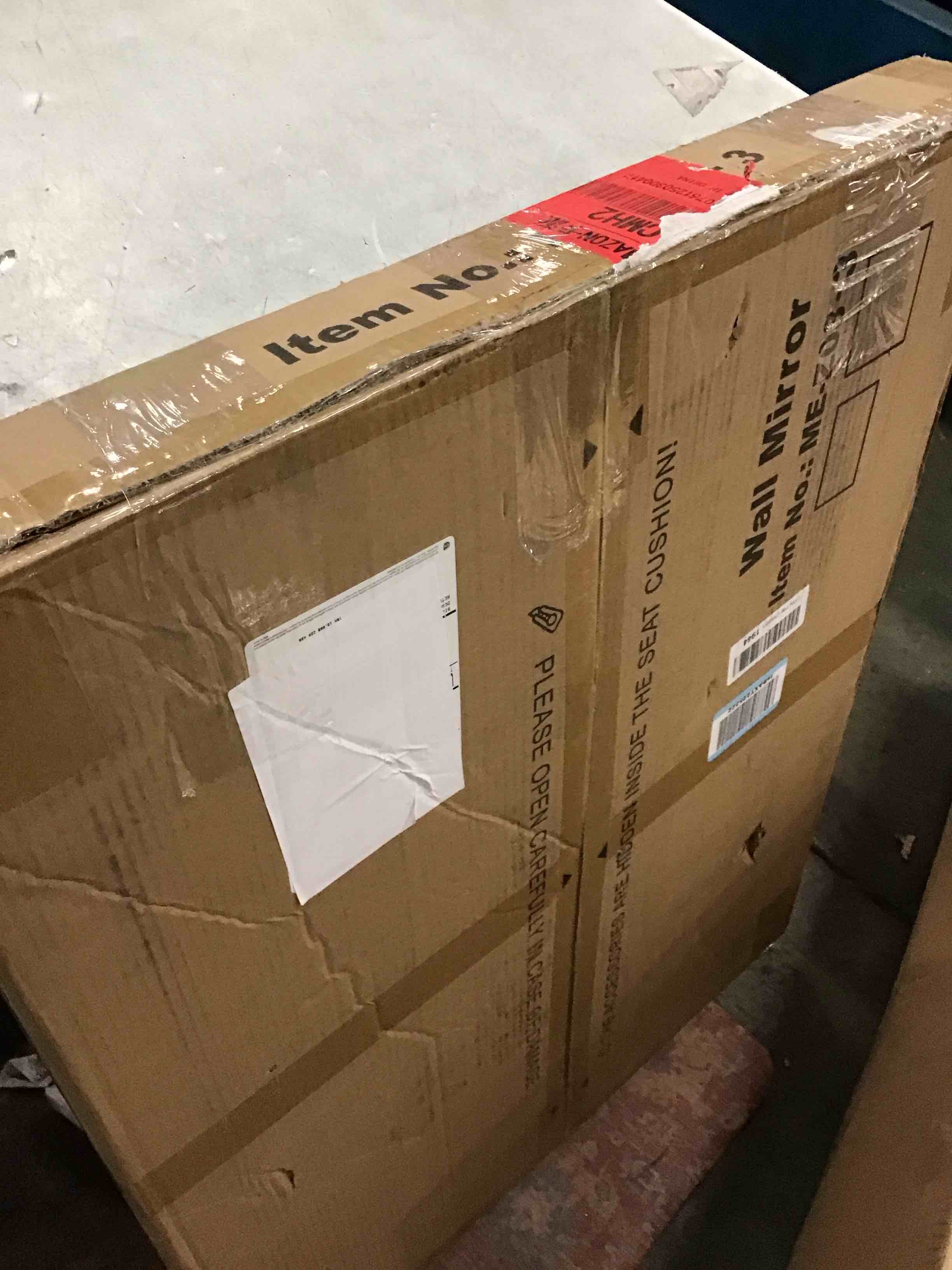 https://s3.amazonaws.com/lotting-images-prod/bidfta/PNK3691823_1749237919811.jpeg