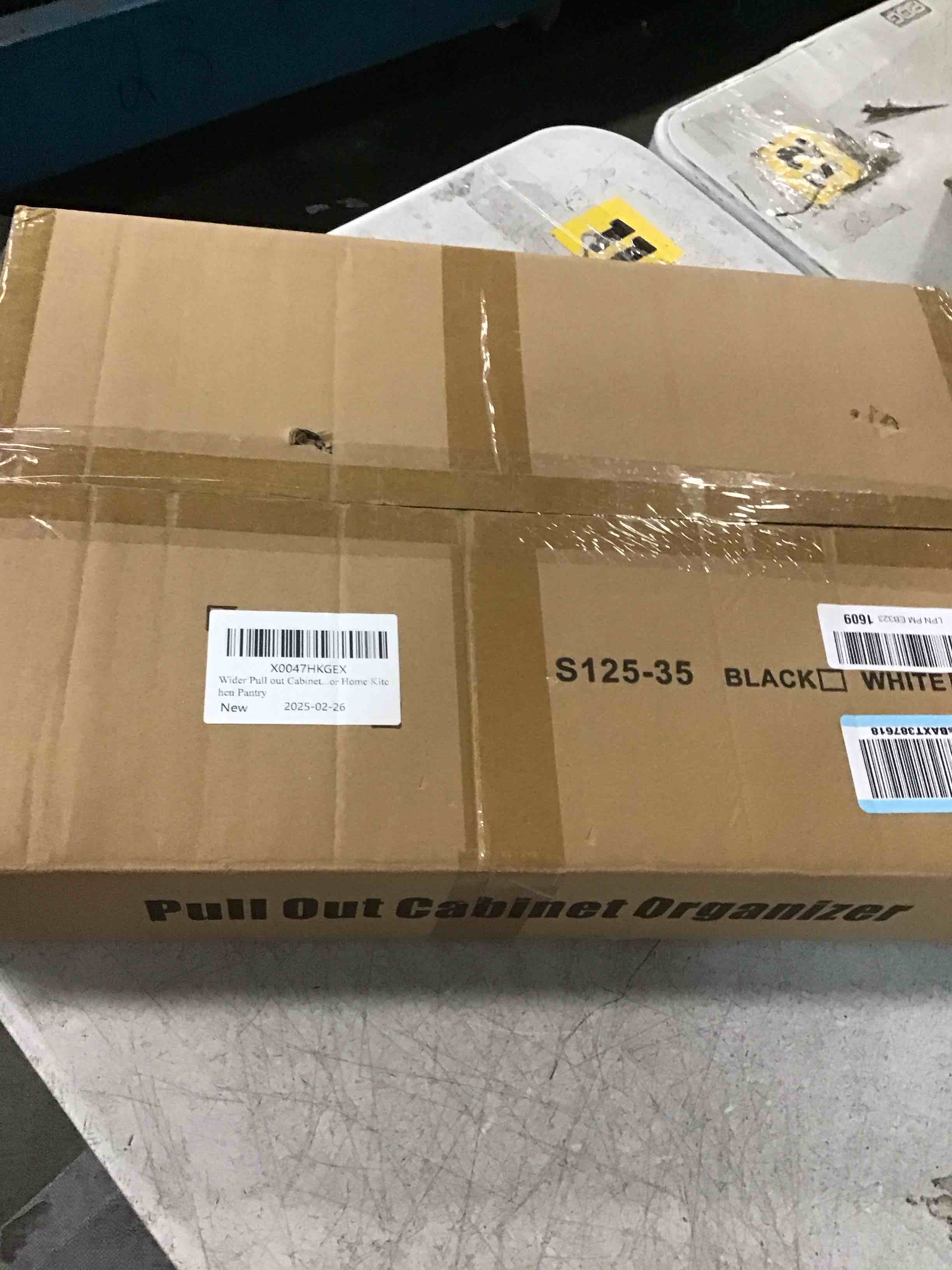 https://s3.amazonaws.com/lotting-images-prod/bidfta/PNK3691967_1749305301078.jpeg