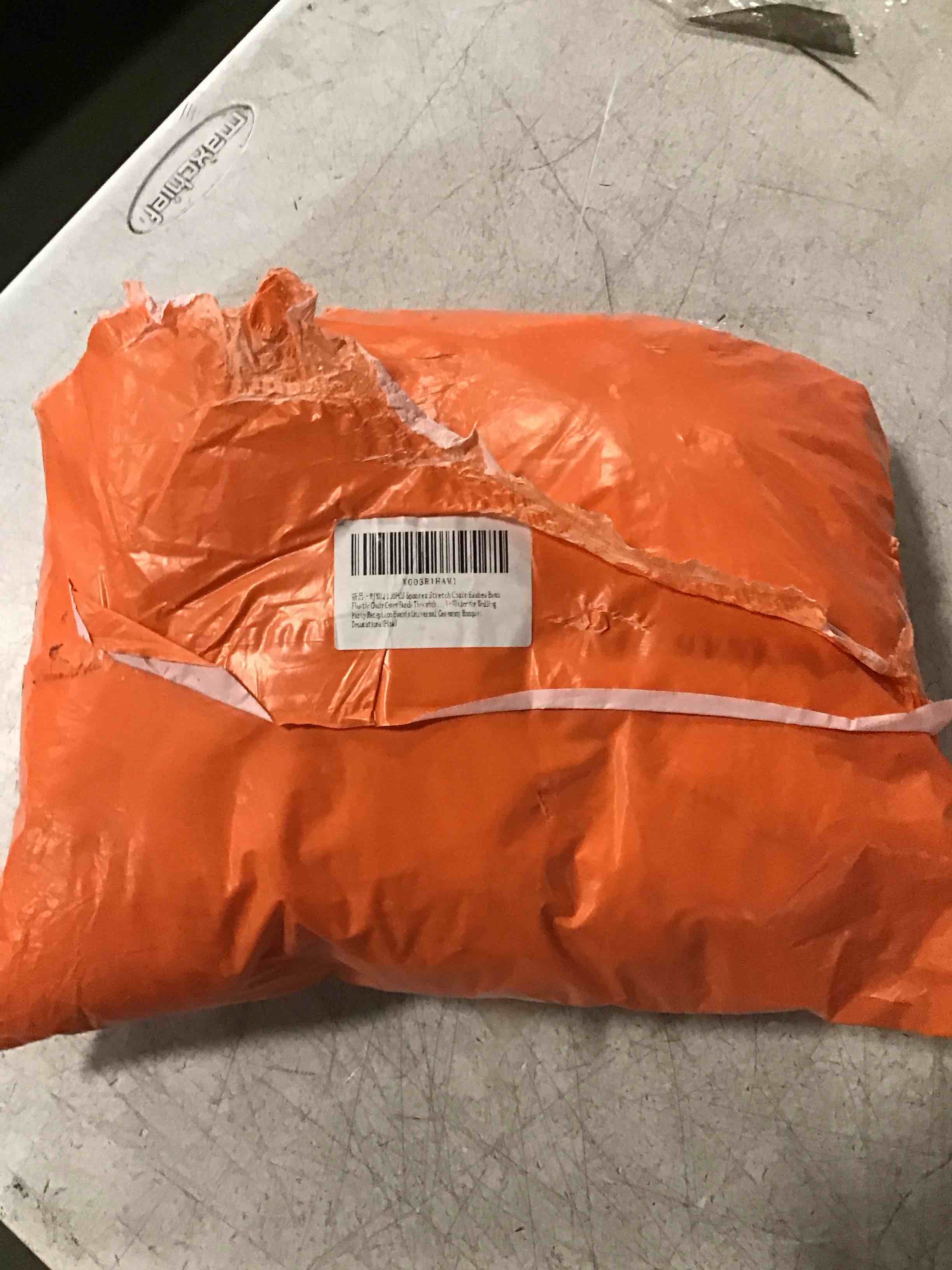 https://s3.amazonaws.com/lotting-images-prod/bidfta/PNK3692145_1749479372222.jpeg