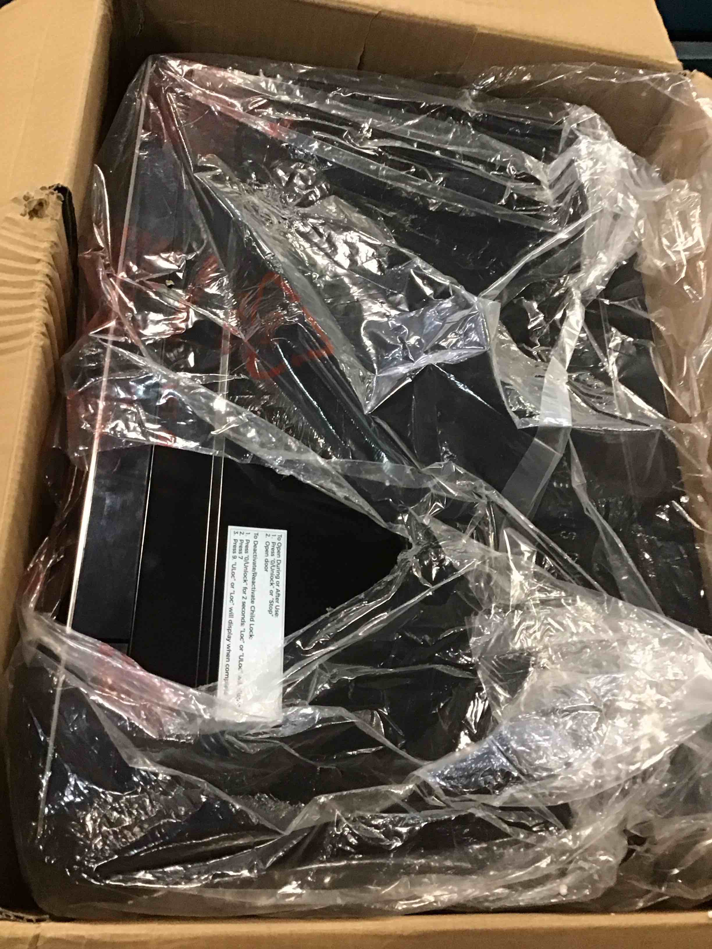 https://s3.amazonaws.com/lotting-images-prod/bidfta/PNK3692231_1749491701056.jpeg