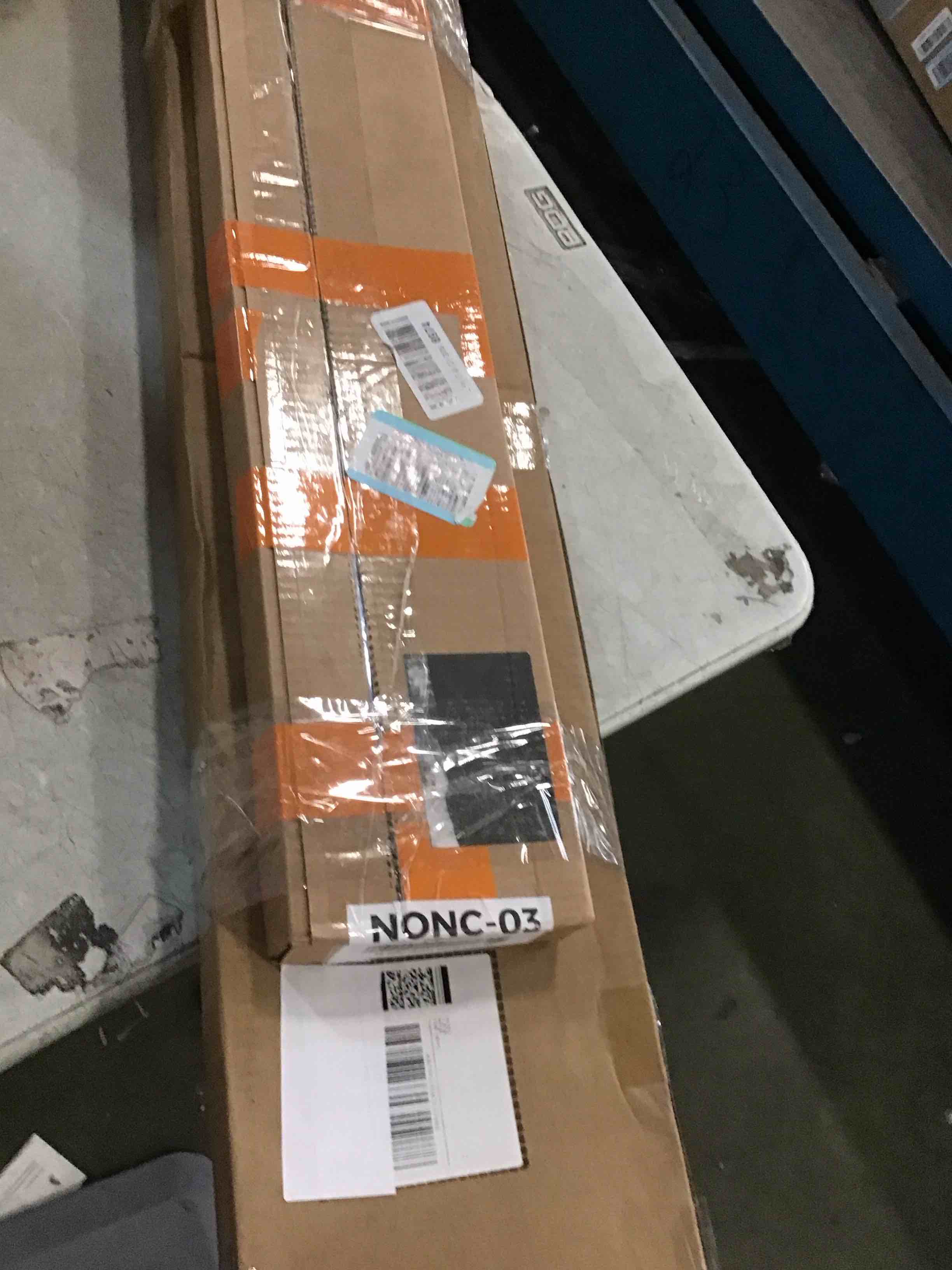 https://s3.amazonaws.com/lotting-images-prod/bidfta/PNK3692527_1749586544158.jpeg