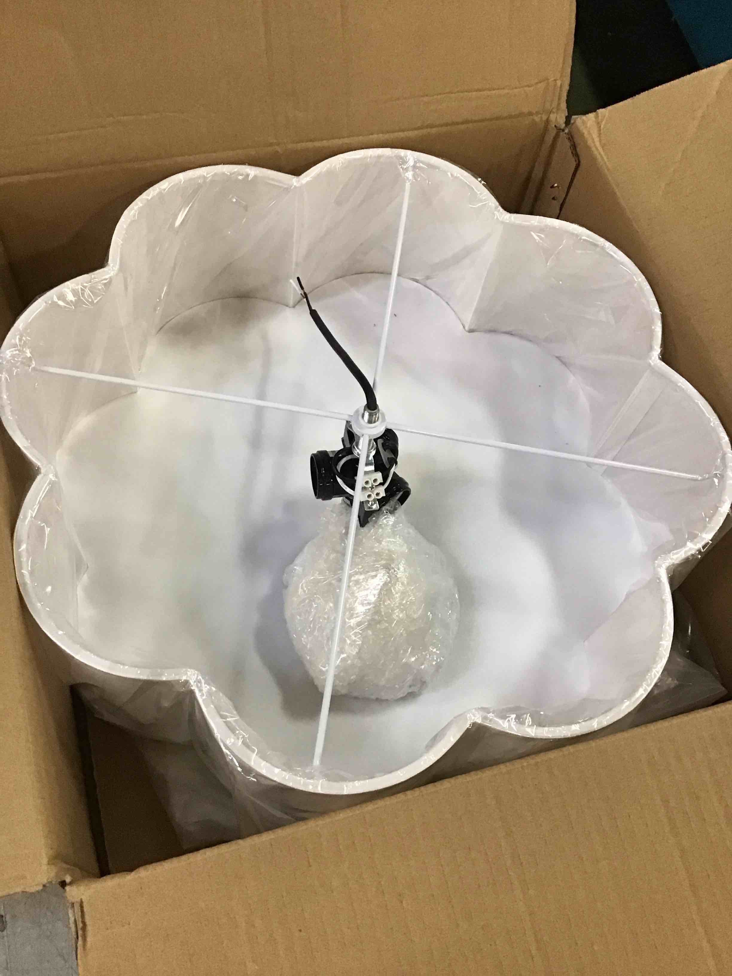 https://s3.amazonaws.com/lotting-images-prod/bidfta/PNK3693268_1749910124202.jpeg