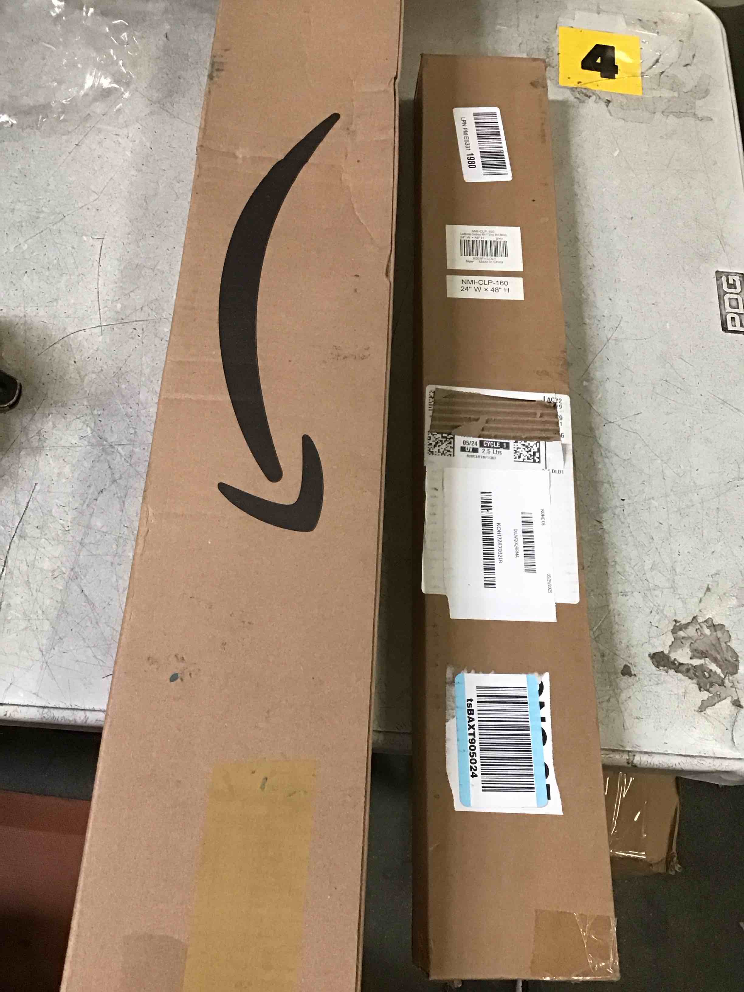 https://s3.amazonaws.com/lotting-images-prod/bidfta/PNK3693379_1749925669922.jpeg