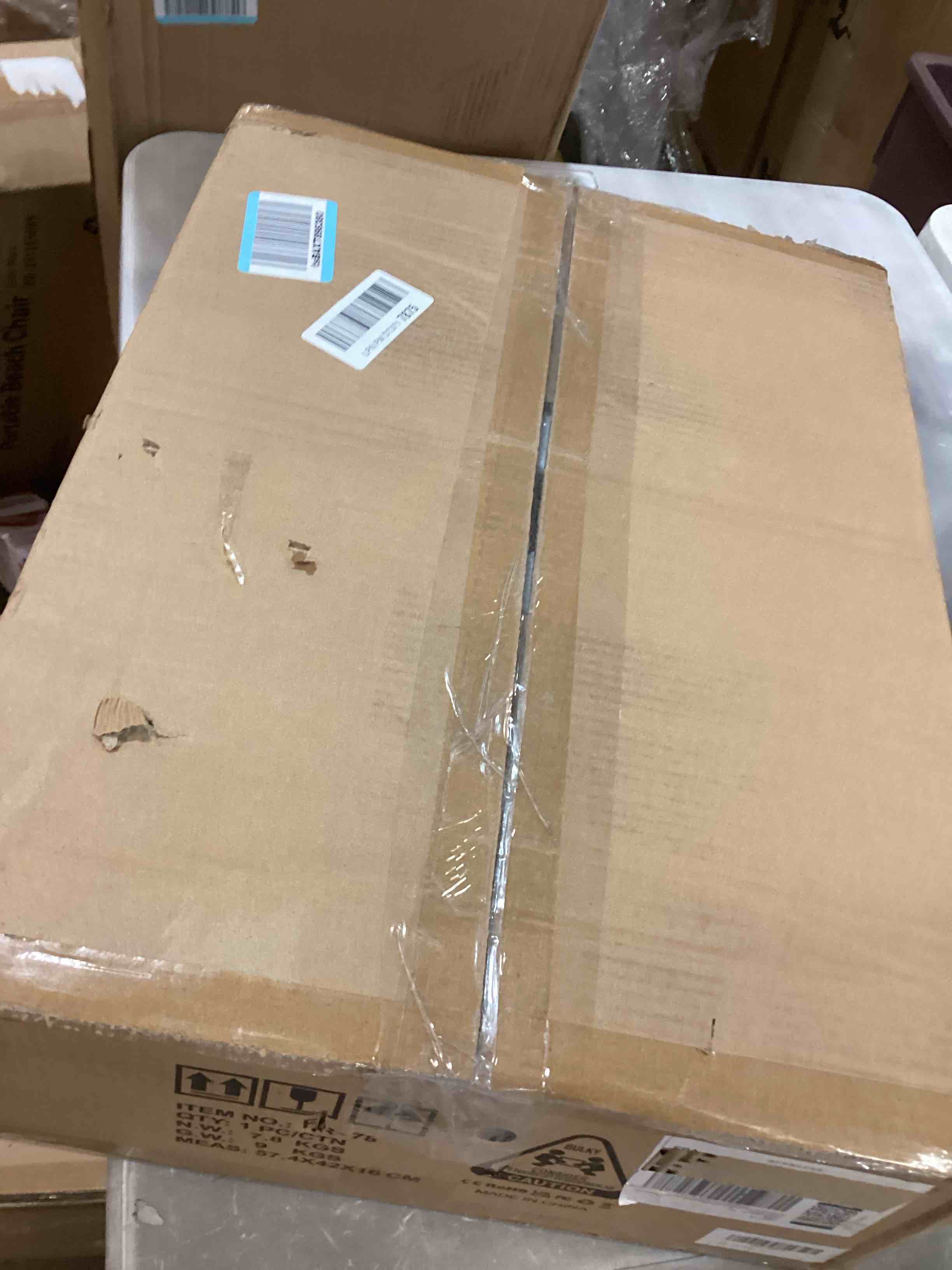 https://s3.amazonaws.com/lotting-images-prod/bidfta/PNK3694067_1745507610143.jpeg