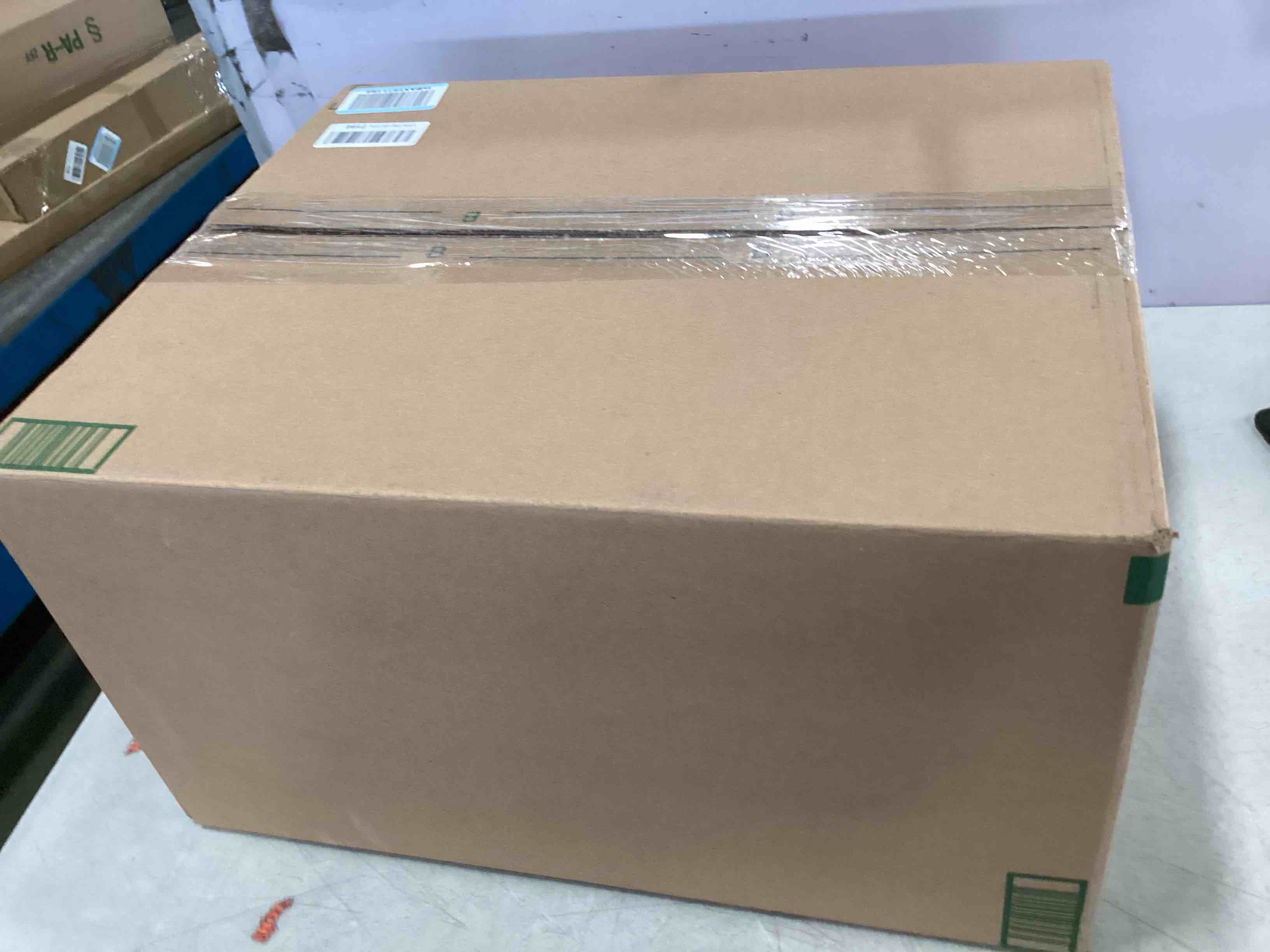 https://s3.amazonaws.com/lotting-images-prod/bidfta/PNK3694258_1746113121584.jpeg