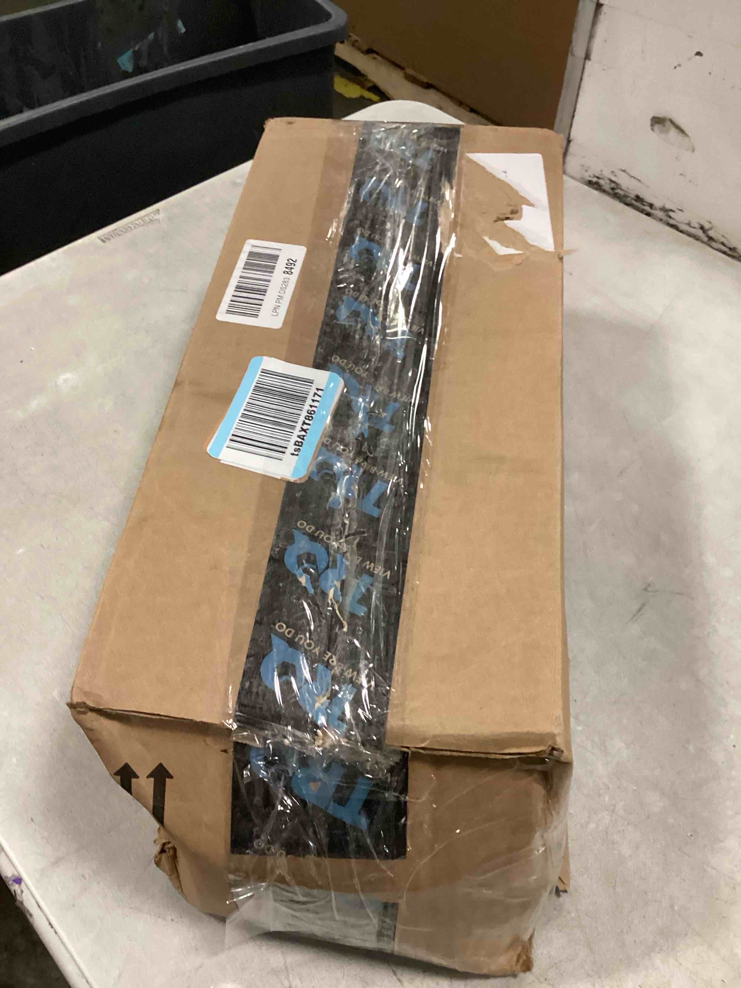 https://s3.amazonaws.com/lotting-images-prod/bidfta/PNK3694413_1746187984741.jpeg