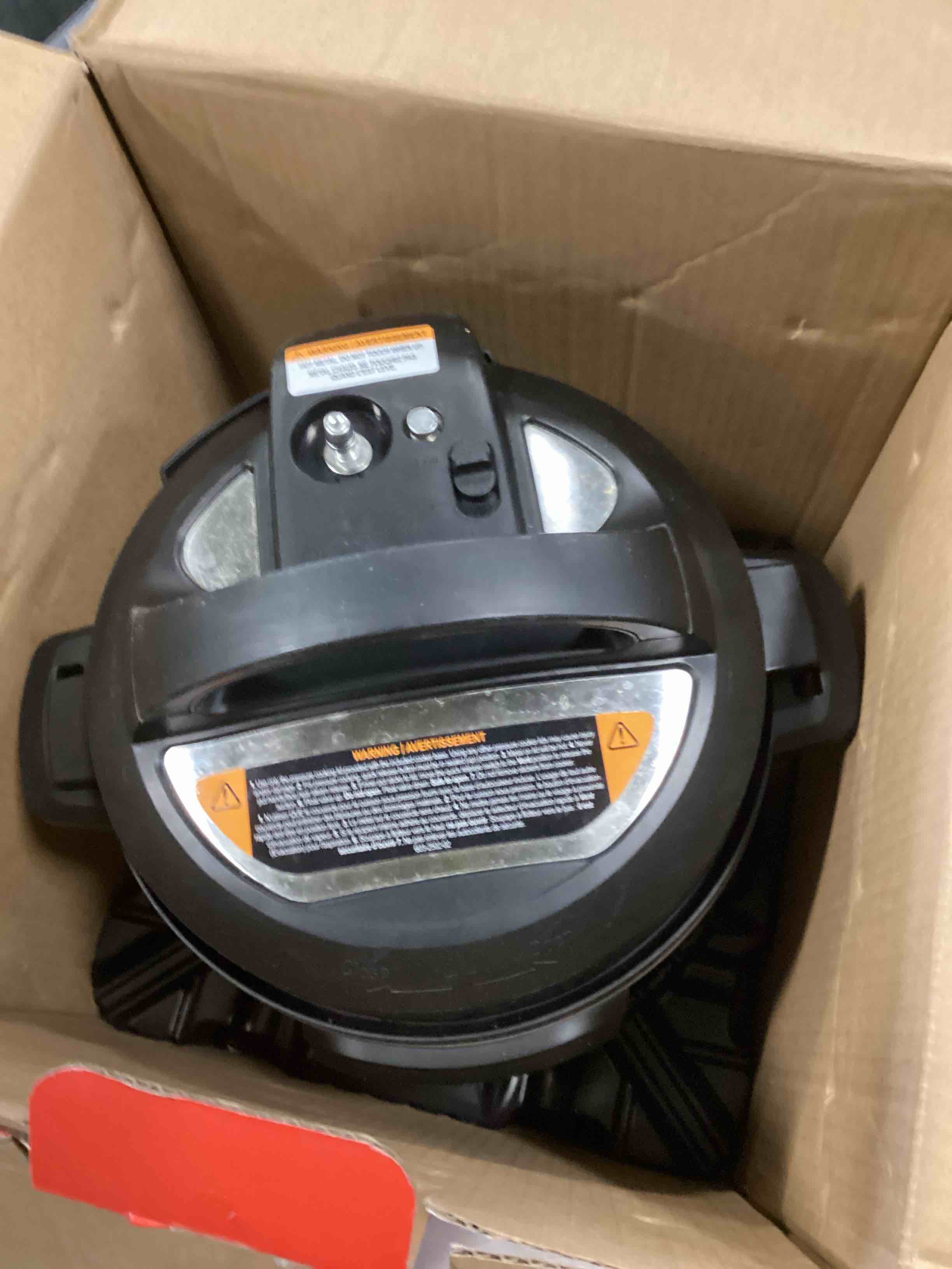 https://s3.amazonaws.com/lotting-images-prod/bidfta/PNK3694449_1746191071736.jpeg