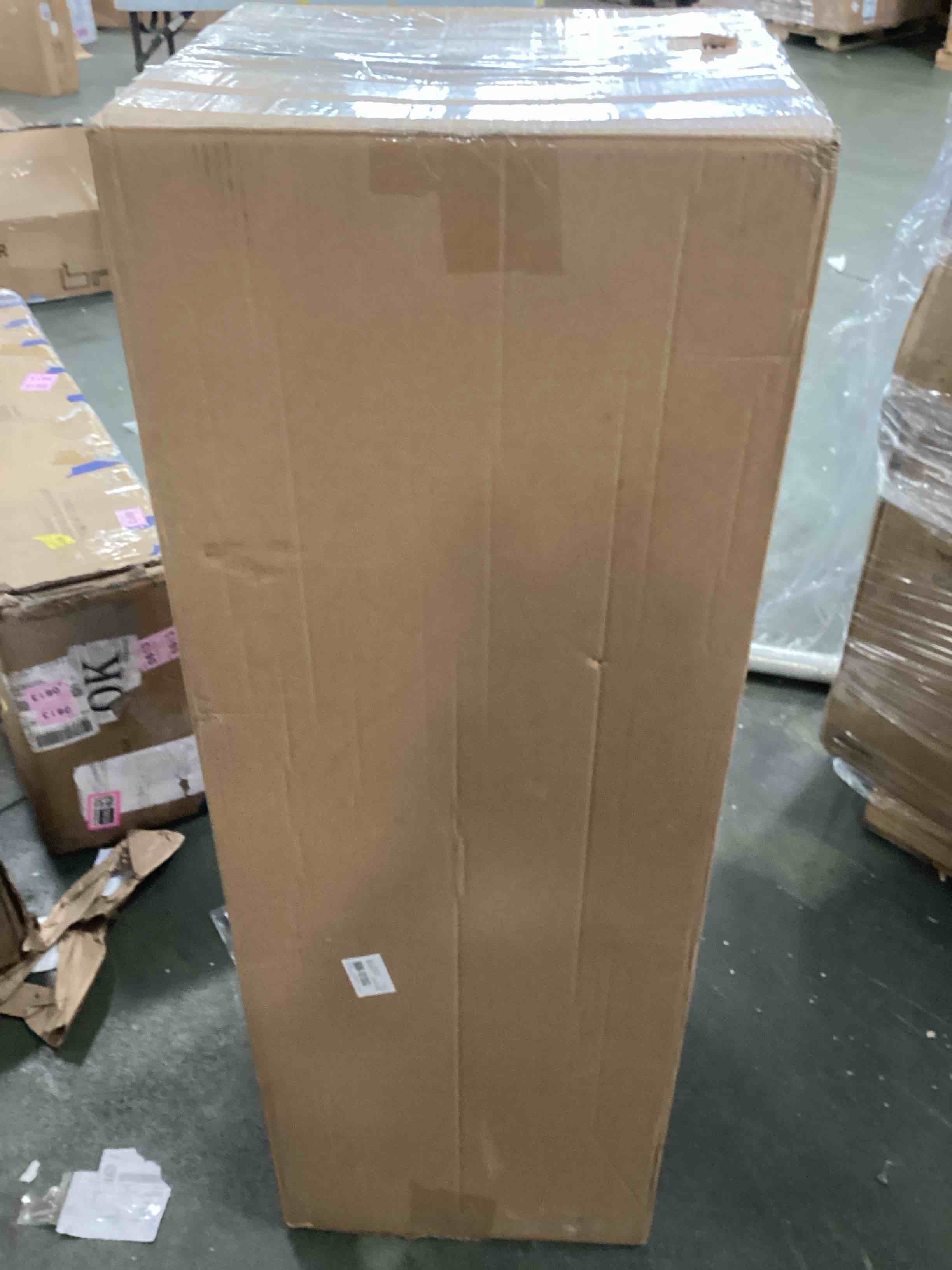 https://s3.amazonaws.com/lotting-images-prod/bidfta/PNK3695059_1746722628155.jpeg