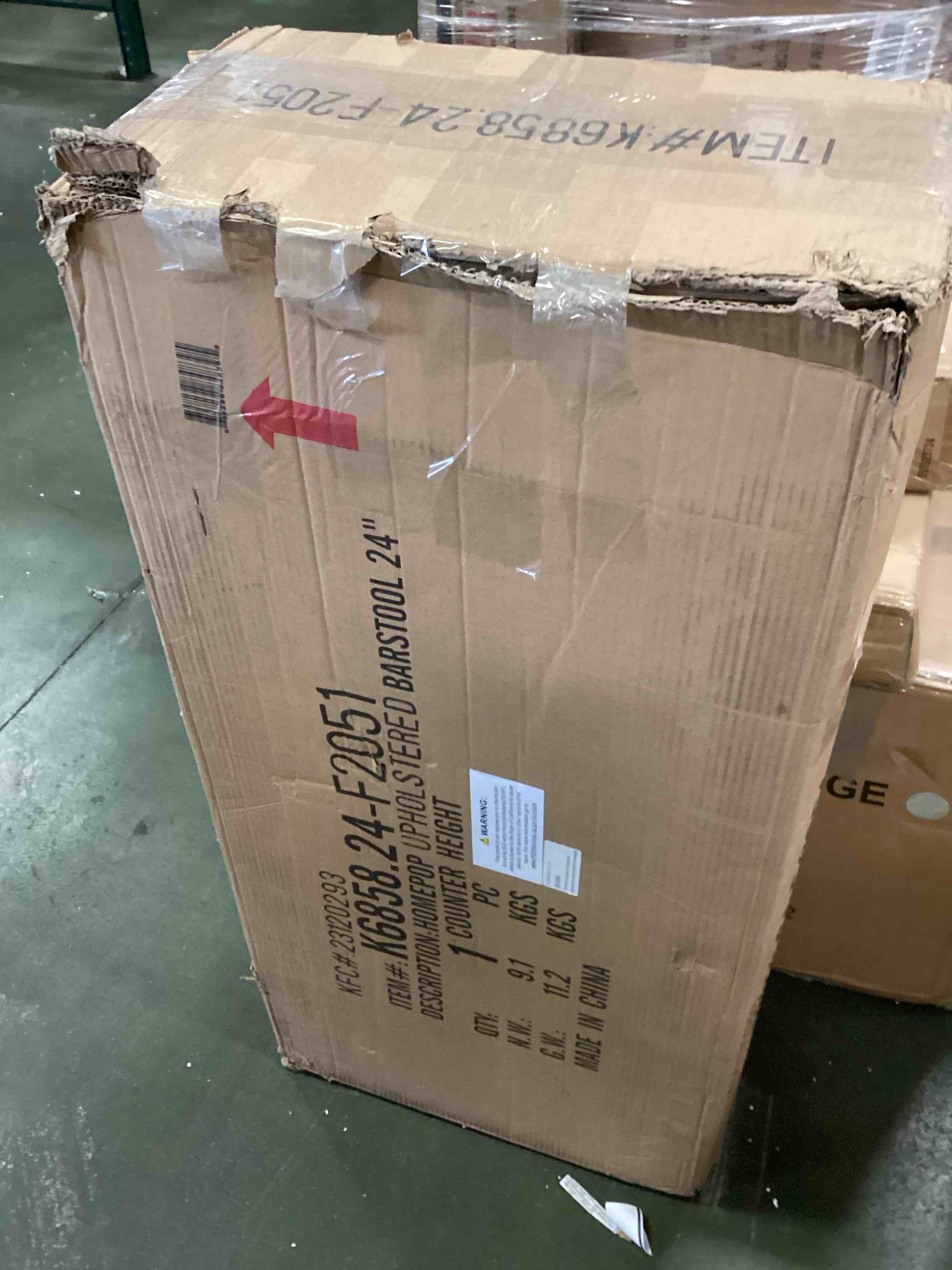 https://s3.amazonaws.com/lotting-images-prod/bidfta/PNK3695452_1747144776782.jpeg