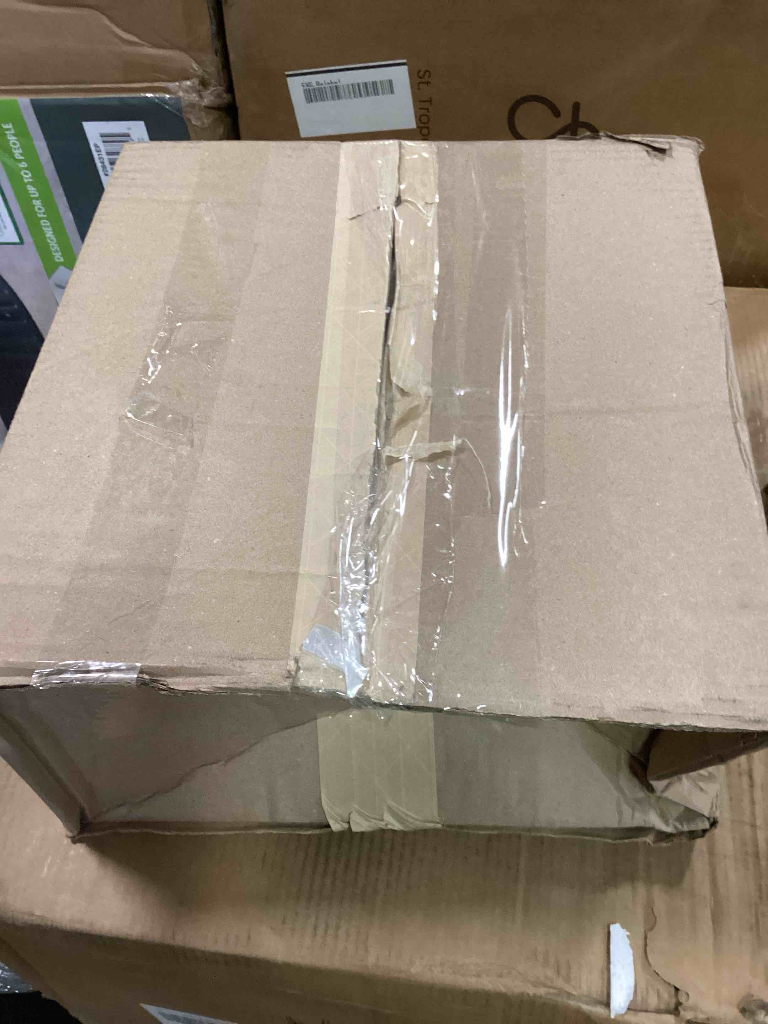 https://s3.amazonaws.com/lotting-images-prod/bidfta/PNK3695995_1747832260612.jpeg