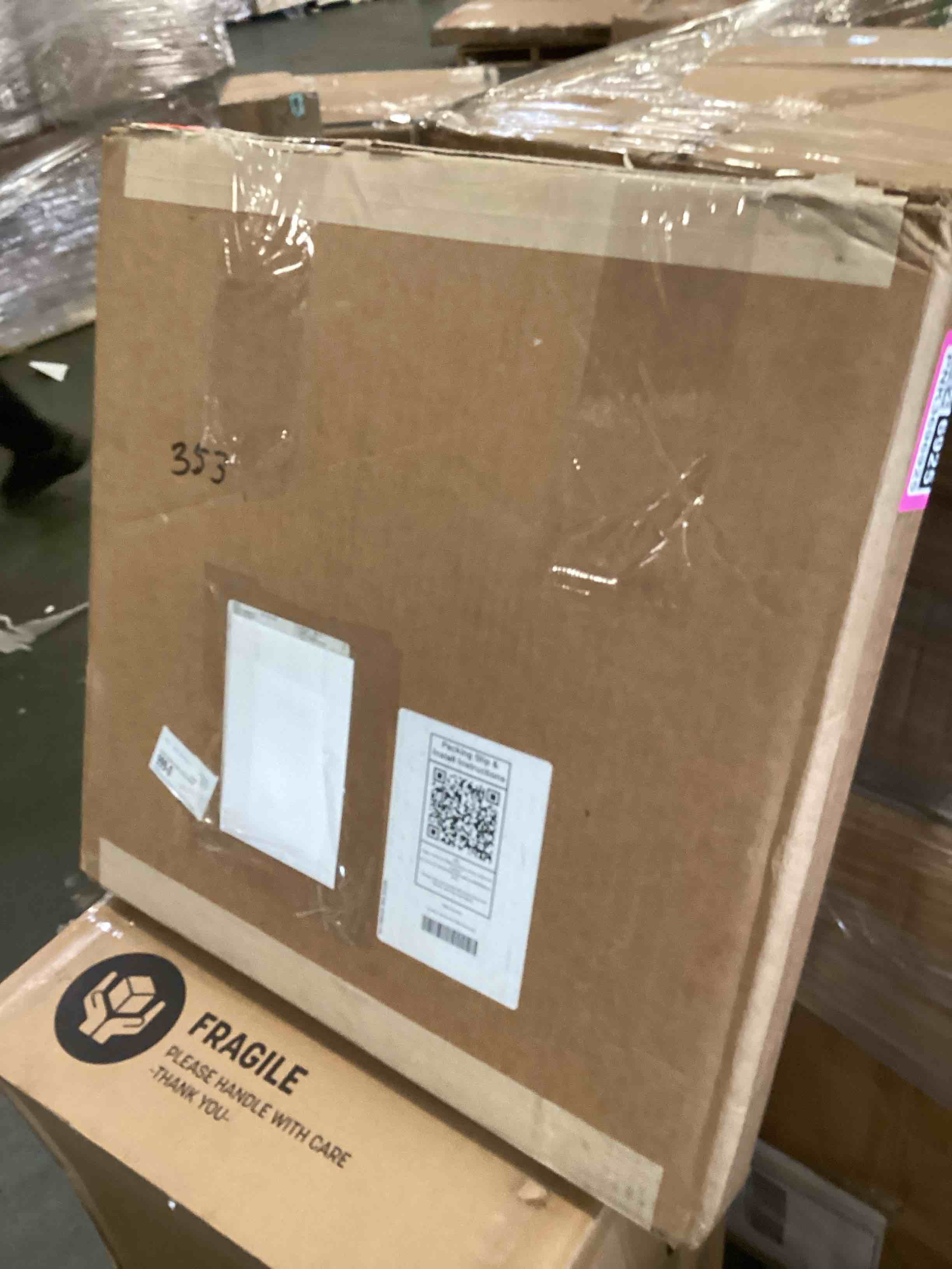 https://s3.amazonaws.com/lotting-images-prod/bidfta/PNK3696925_1748868248811.jpeg