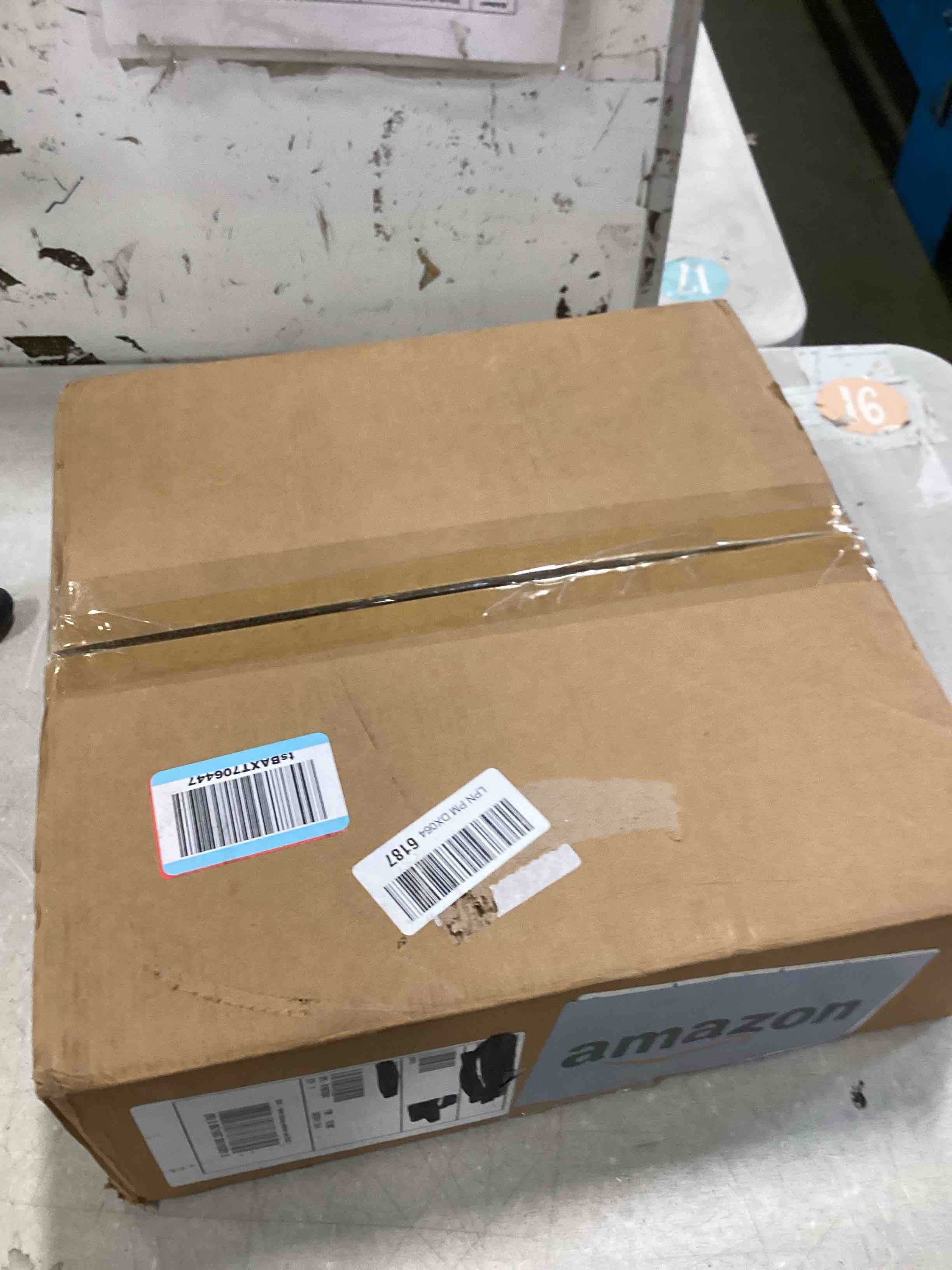https://s3.amazonaws.com/lotting-images-prod/bidfta/PNK3697472_1748542165458.jpeg