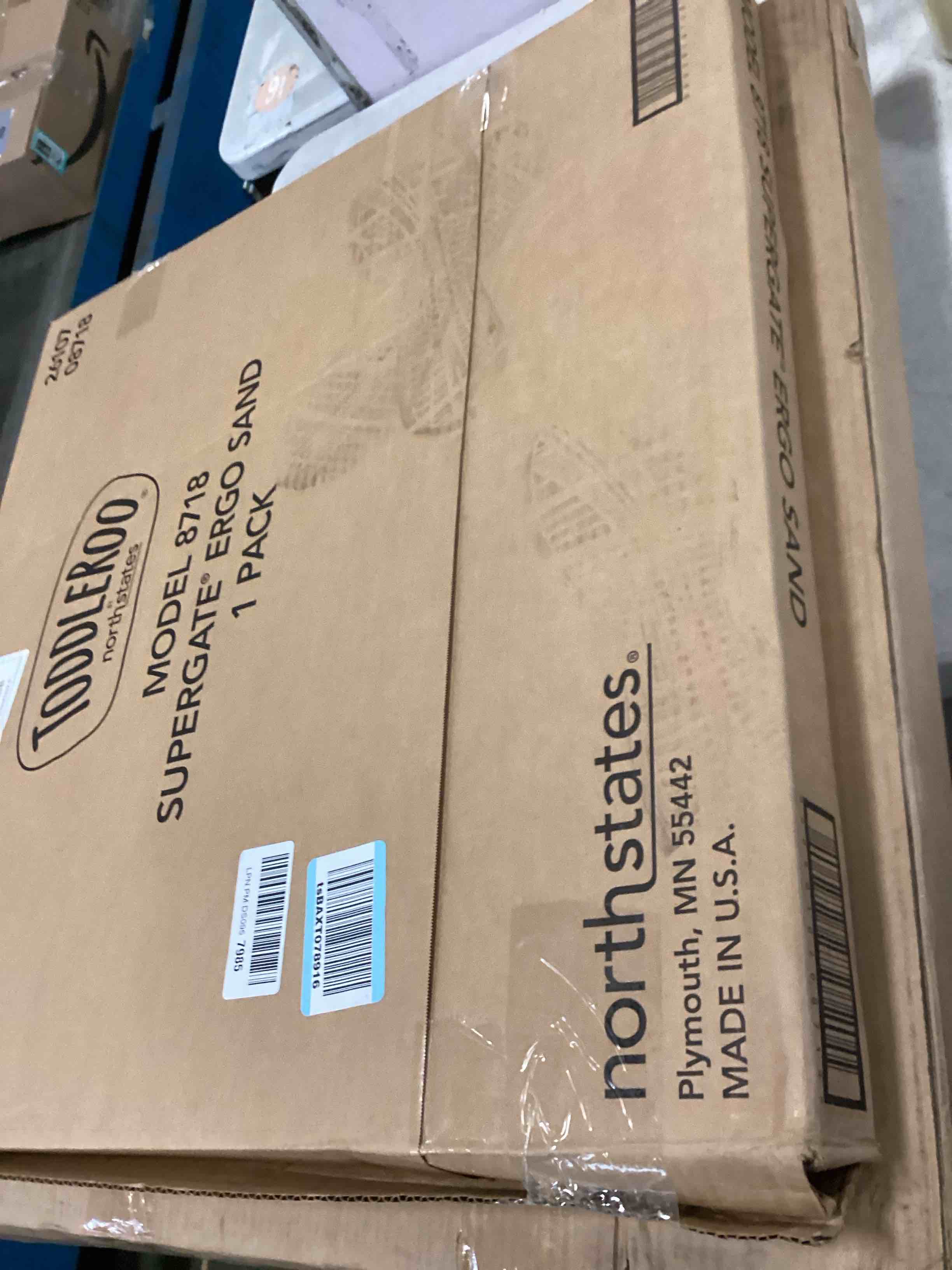https://s3.amazonaws.com/lotting-images-prod/bidfta/PNK3697724_1748626620144.jpeg