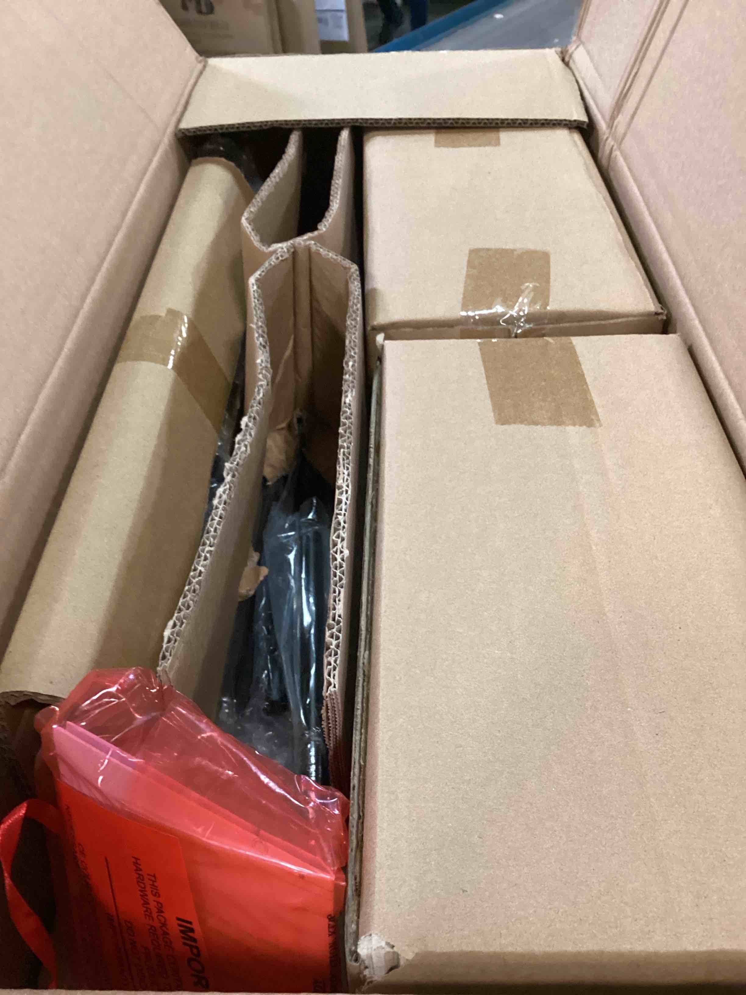 https://s3.amazonaws.com/lotting-images-prod/bidfta/PNK3699582_1749655052303.jpeg