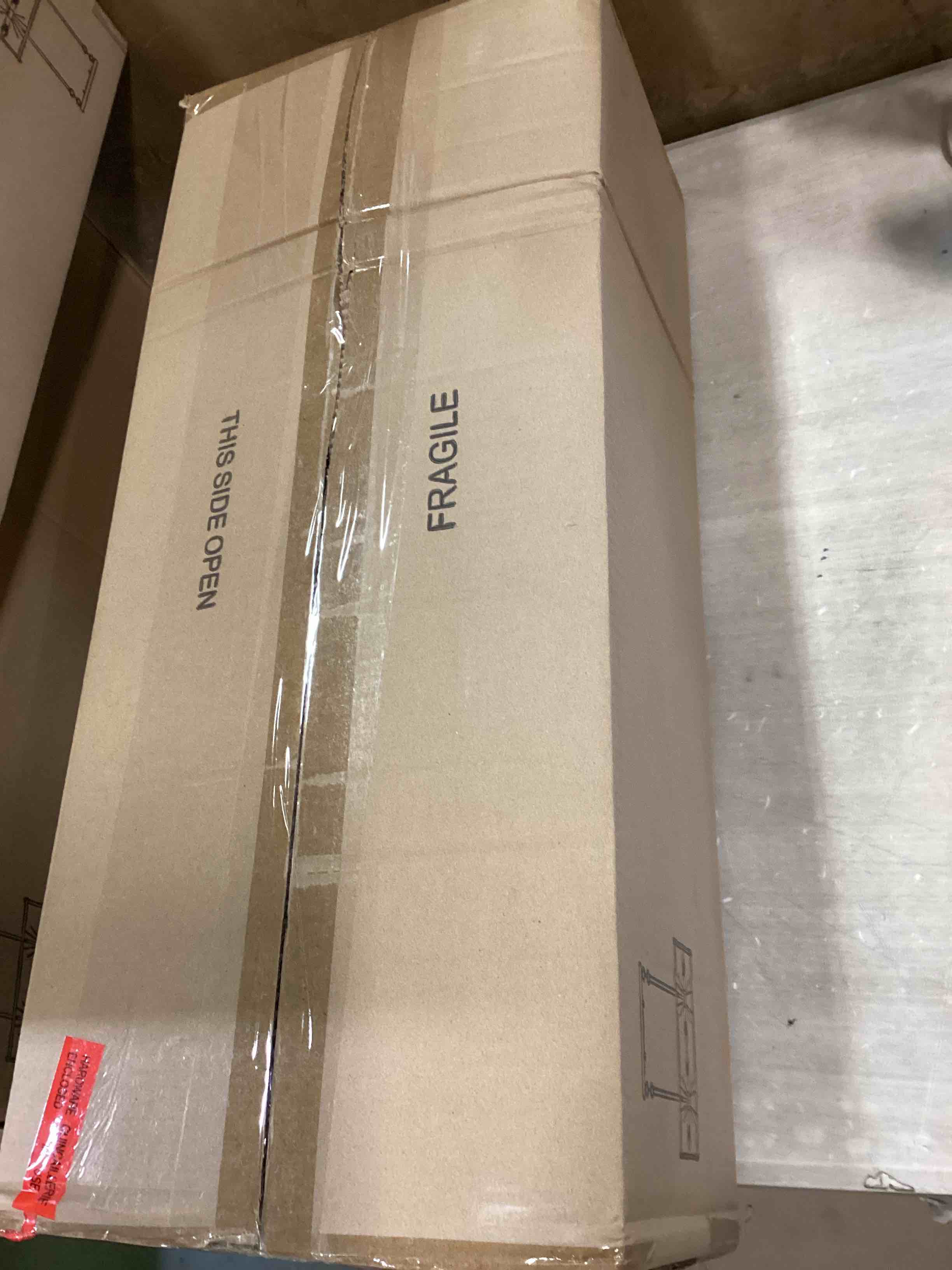 https://s3.amazonaws.com/lotting-images-prod/bidfta/PNK3699582_1749655081782.jpeg