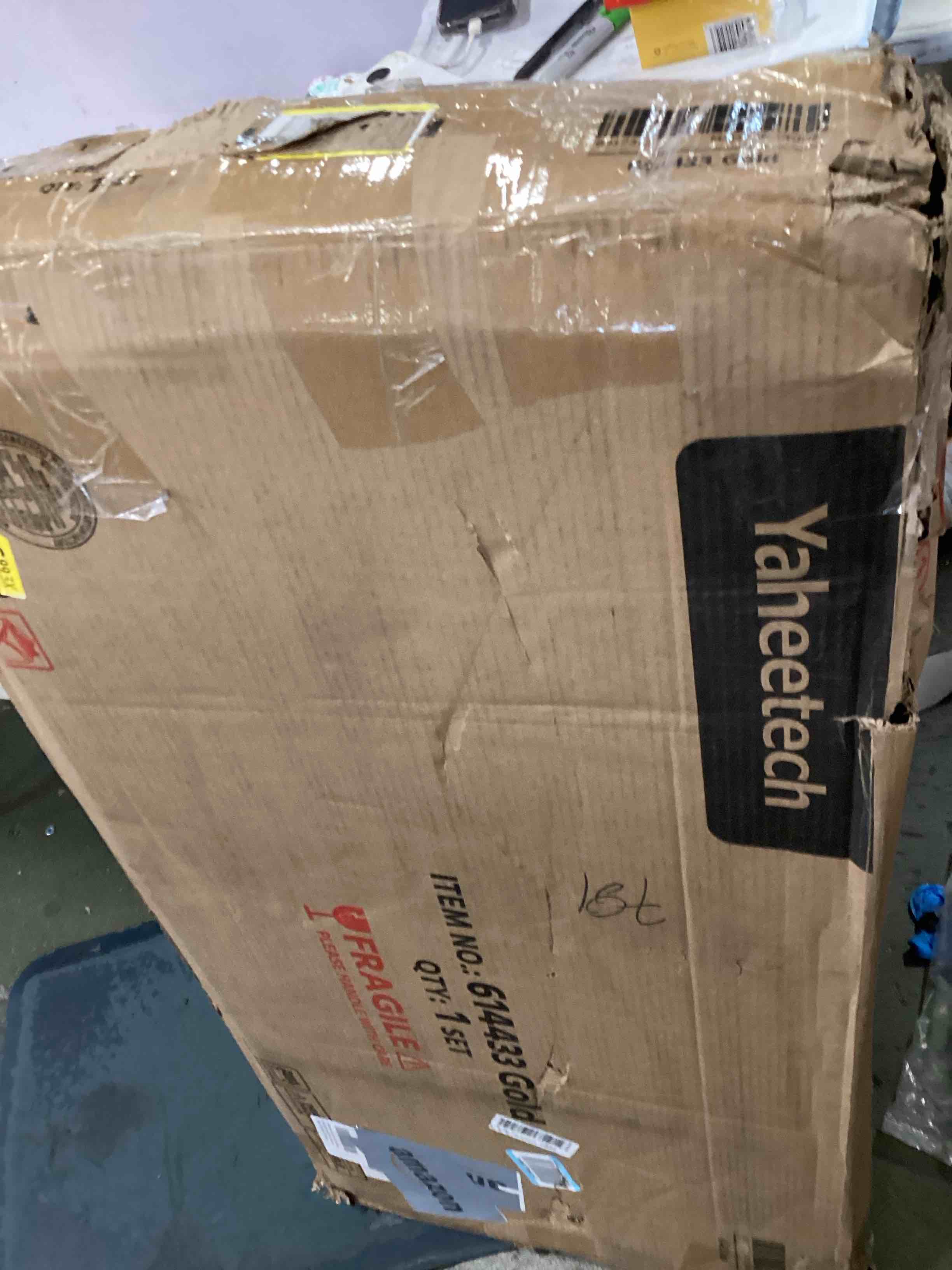 https://s3.amazonaws.com/lotting-images-prod/bidfta/PNK3699995_1749758712012.jpeg