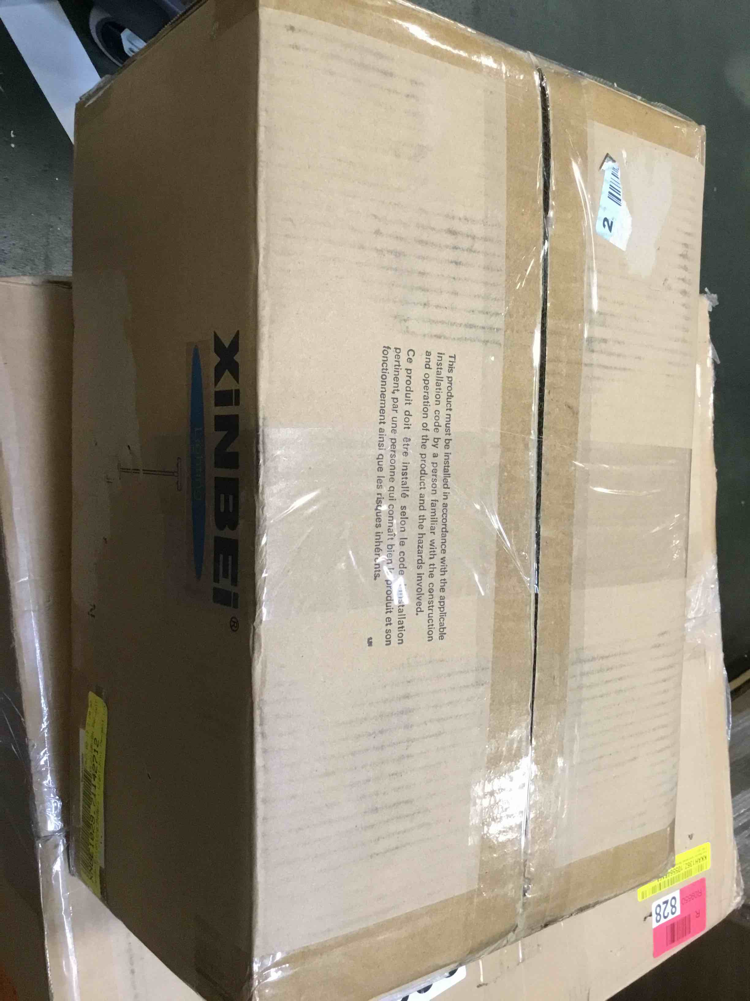 https://s3.amazonaws.com/lotting-images-prod/bidfta/PNK3700782_1749314095180.jpeg