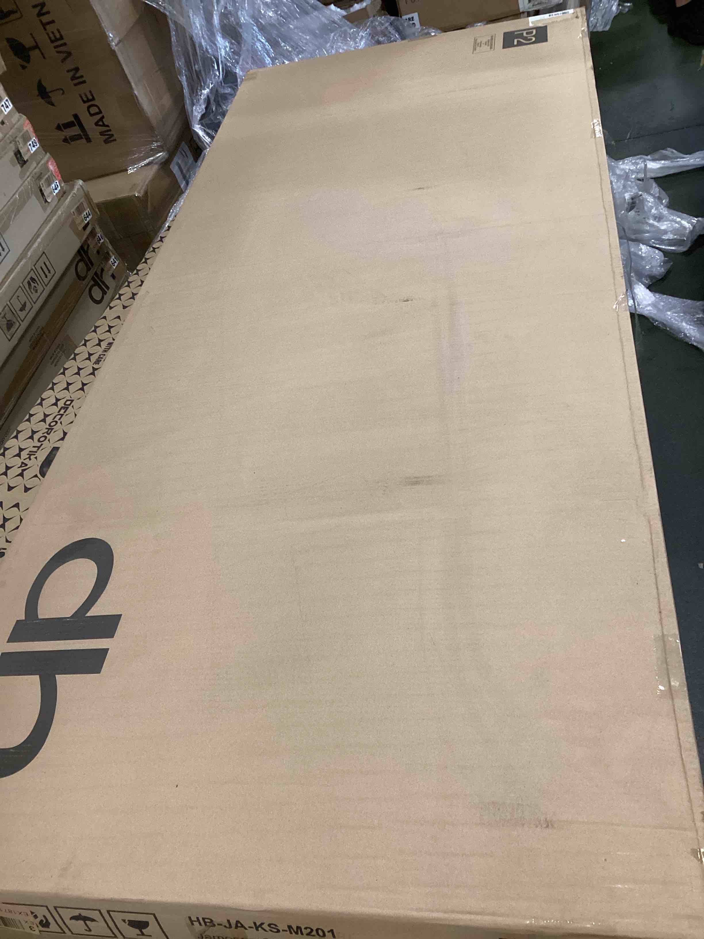 https://s3.amazonaws.com/lotting-images-prod/bidfta/PNK3701312_1749645278061.jpeg